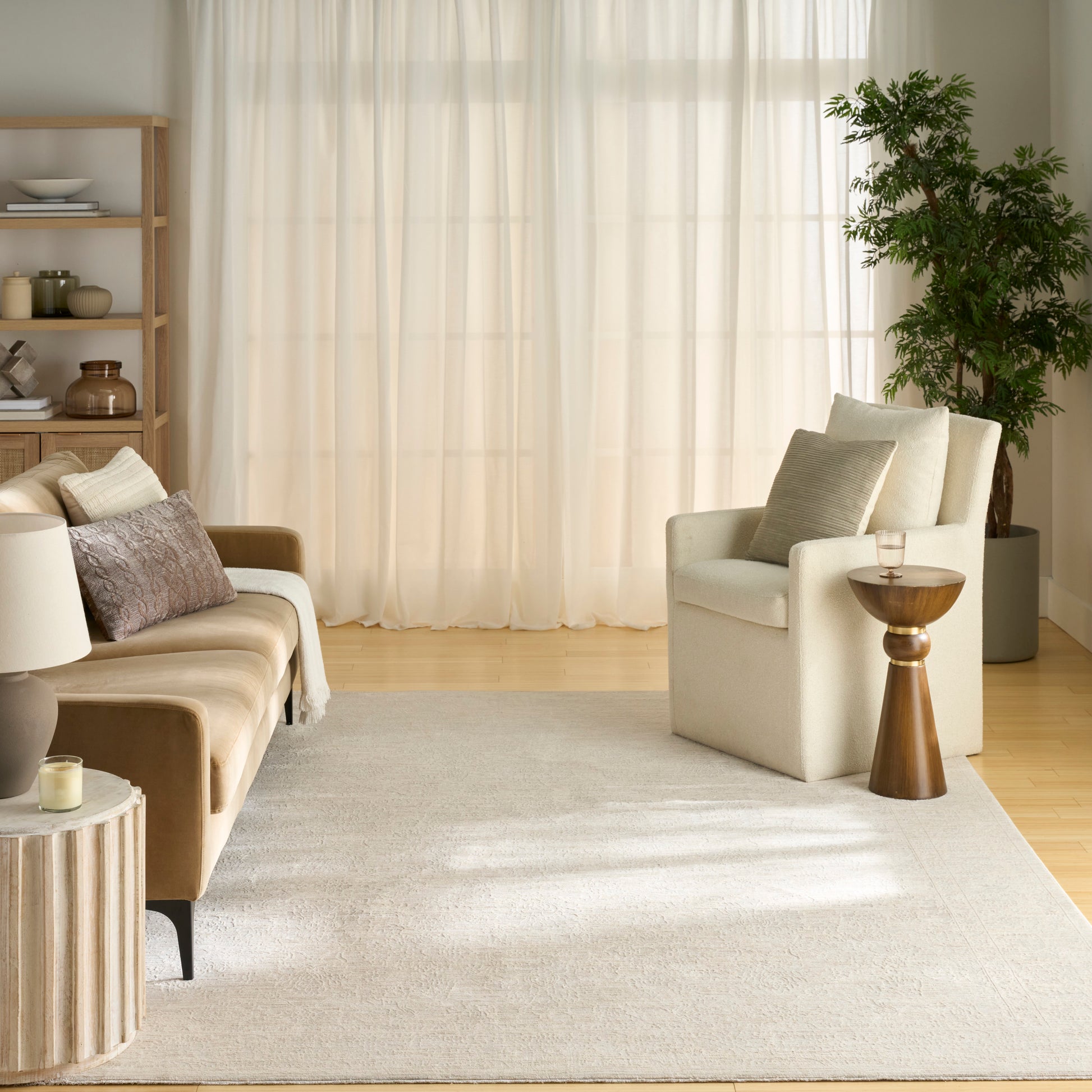 Nourison Home Shadows  Ivory Grey  Traditional