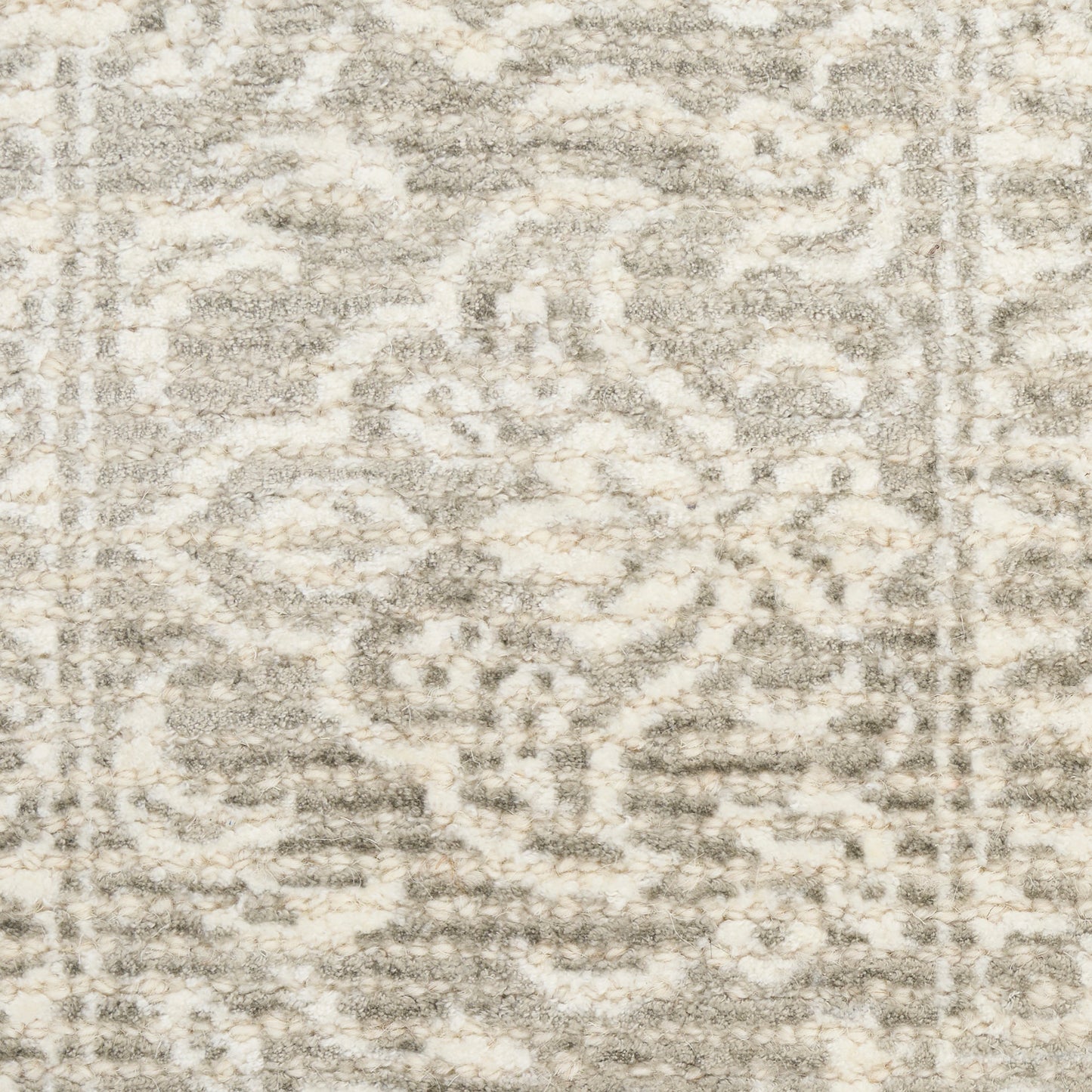 Nourison Home Azalea  Ivory Grey  Traditional