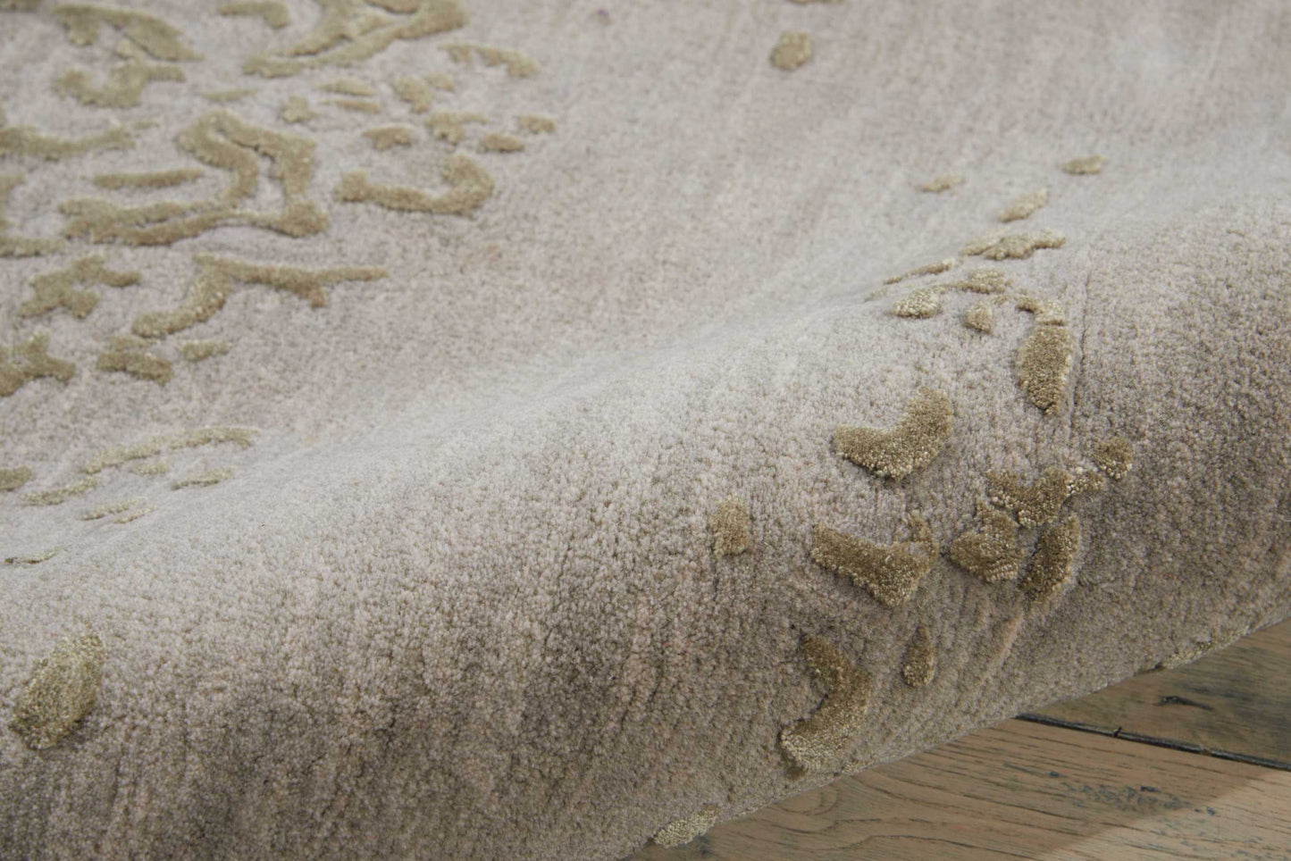 Nourison Home Opaline  Silver  Transitional