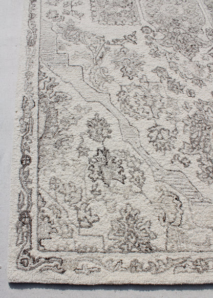 Dynamic Rugs Legend  Ivory Natural  Traditional