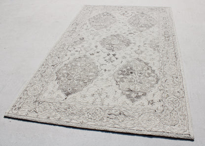 Dynamic Rugs Legend  Ivory Natural  Traditional