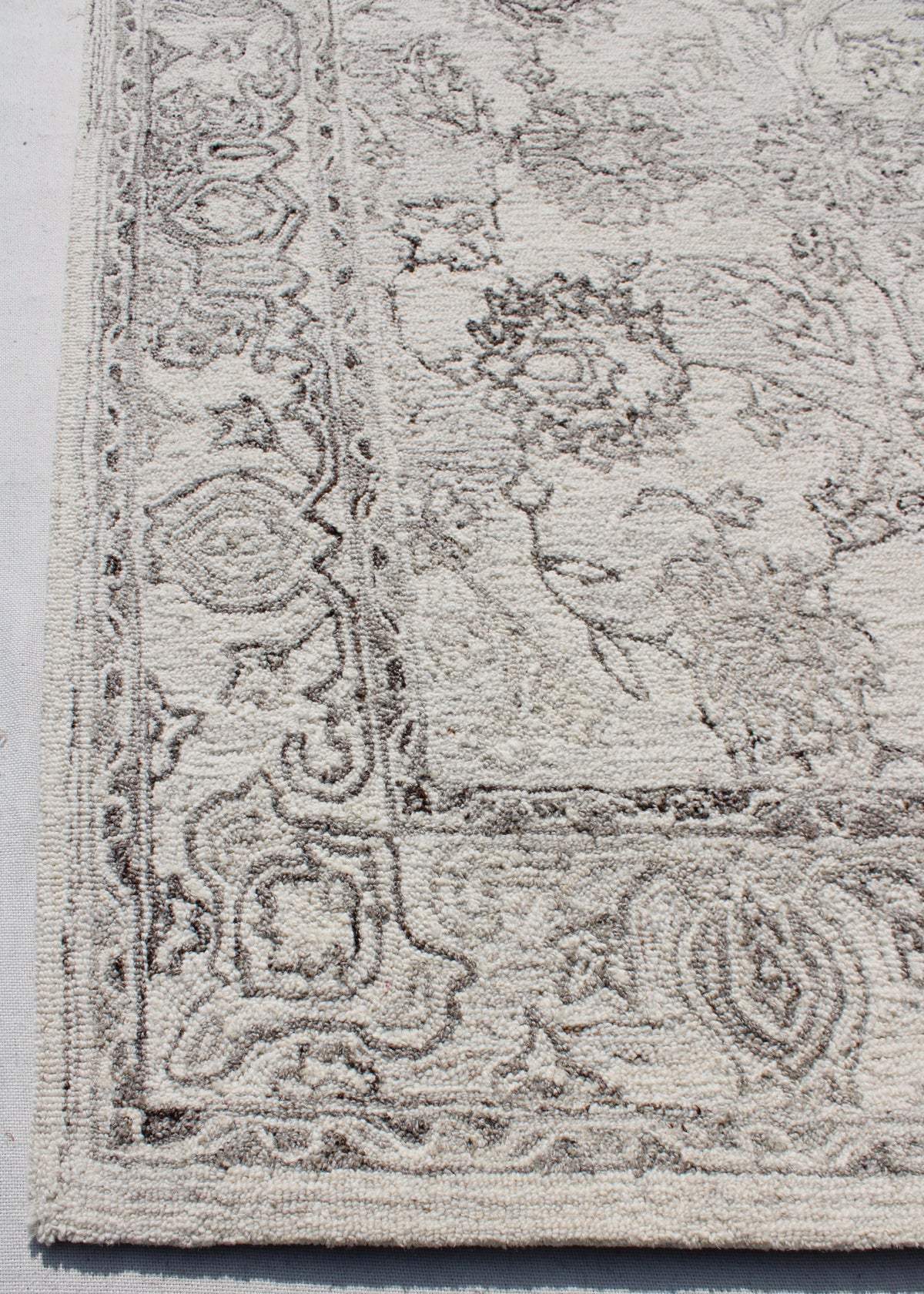 Dynamic Rugs Legend Dynamic Rugs Legend 7490 Ivory Natural Traditional Handmade Rug ...