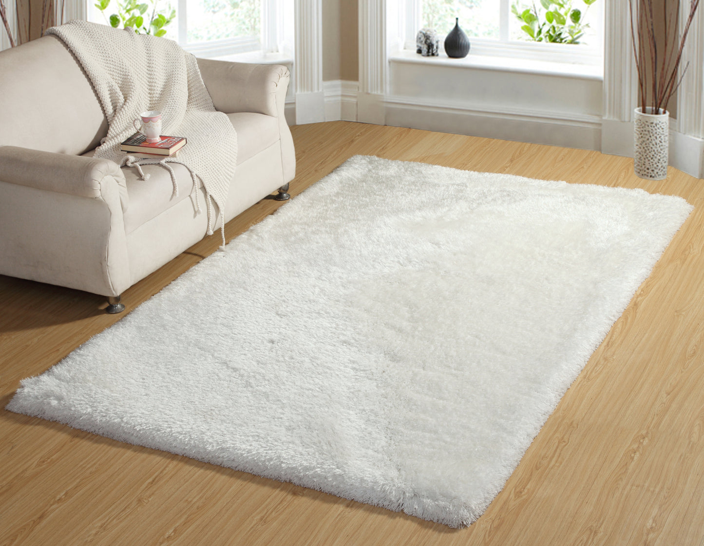 Dynamic Rugs Luxe  Ivory  Solid