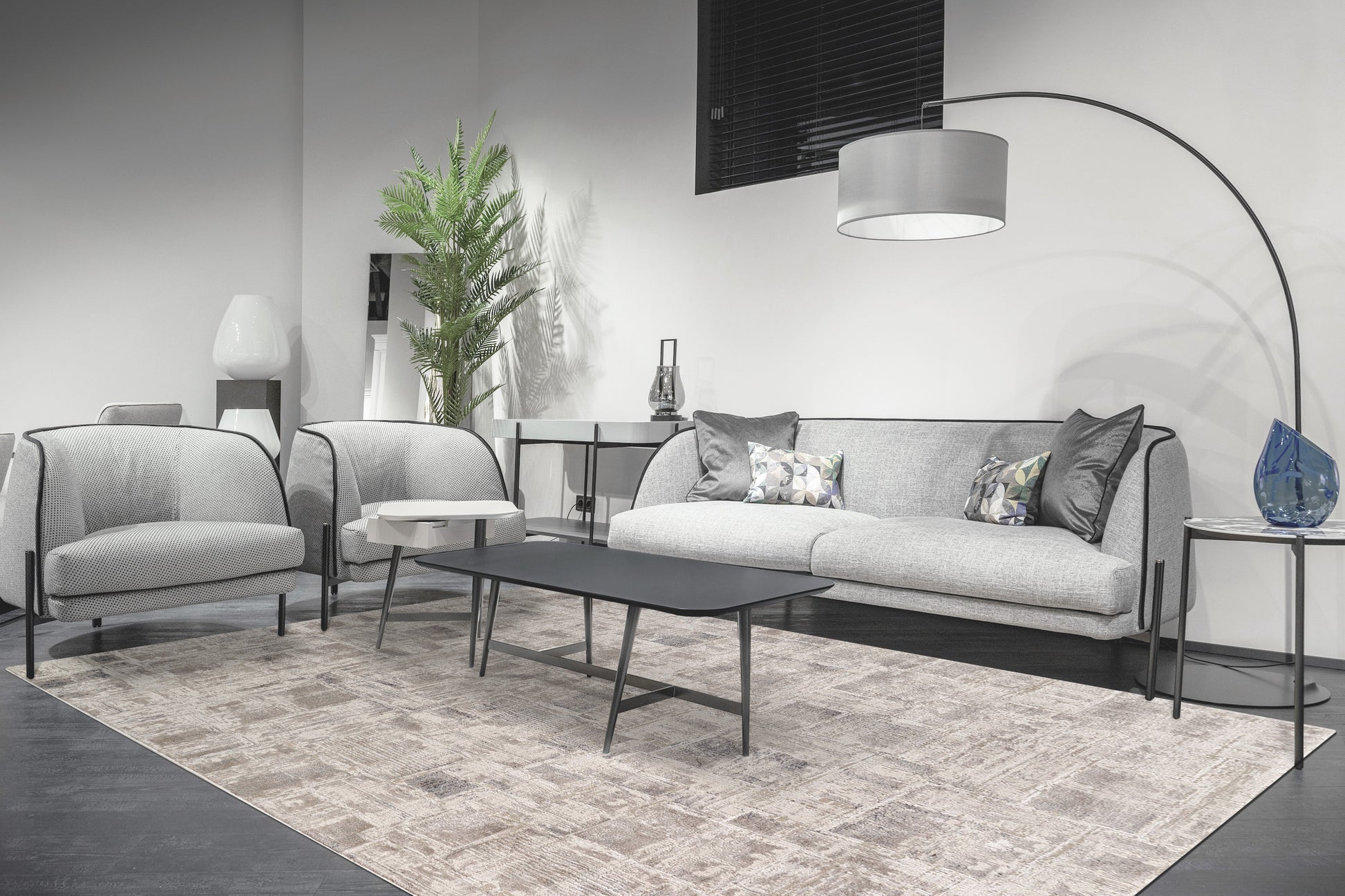 Dynamic Rugs Montrose  Beige Cream  Modern