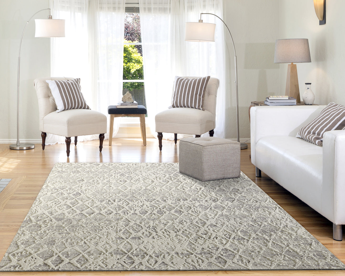 Dynamic Rugs Quartz  Ivory Silver  Traditional