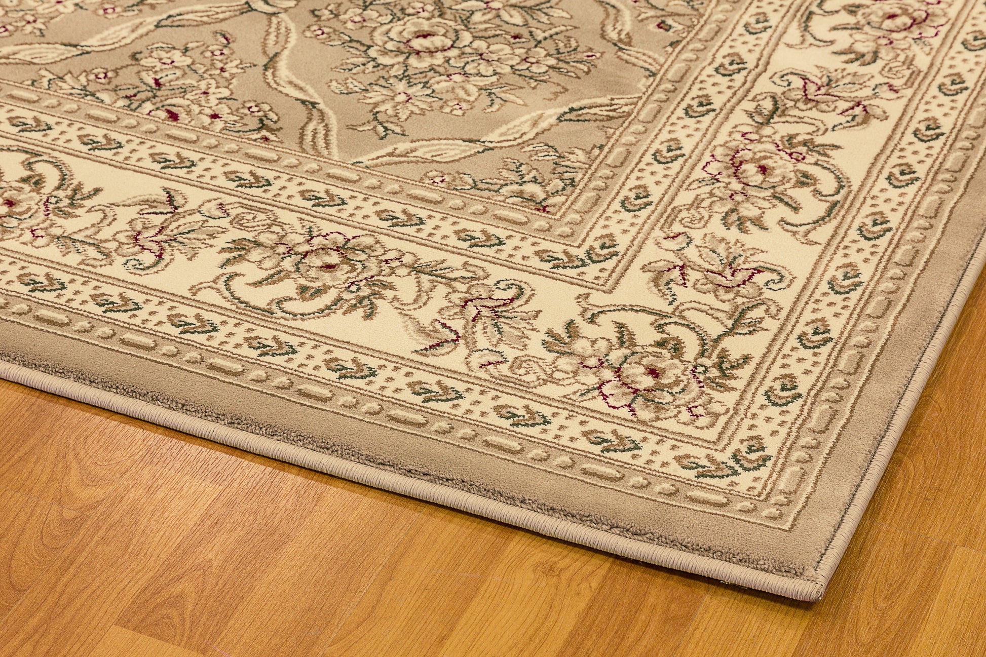 Dynamic Rugs Legacy  Malt  Traditional
