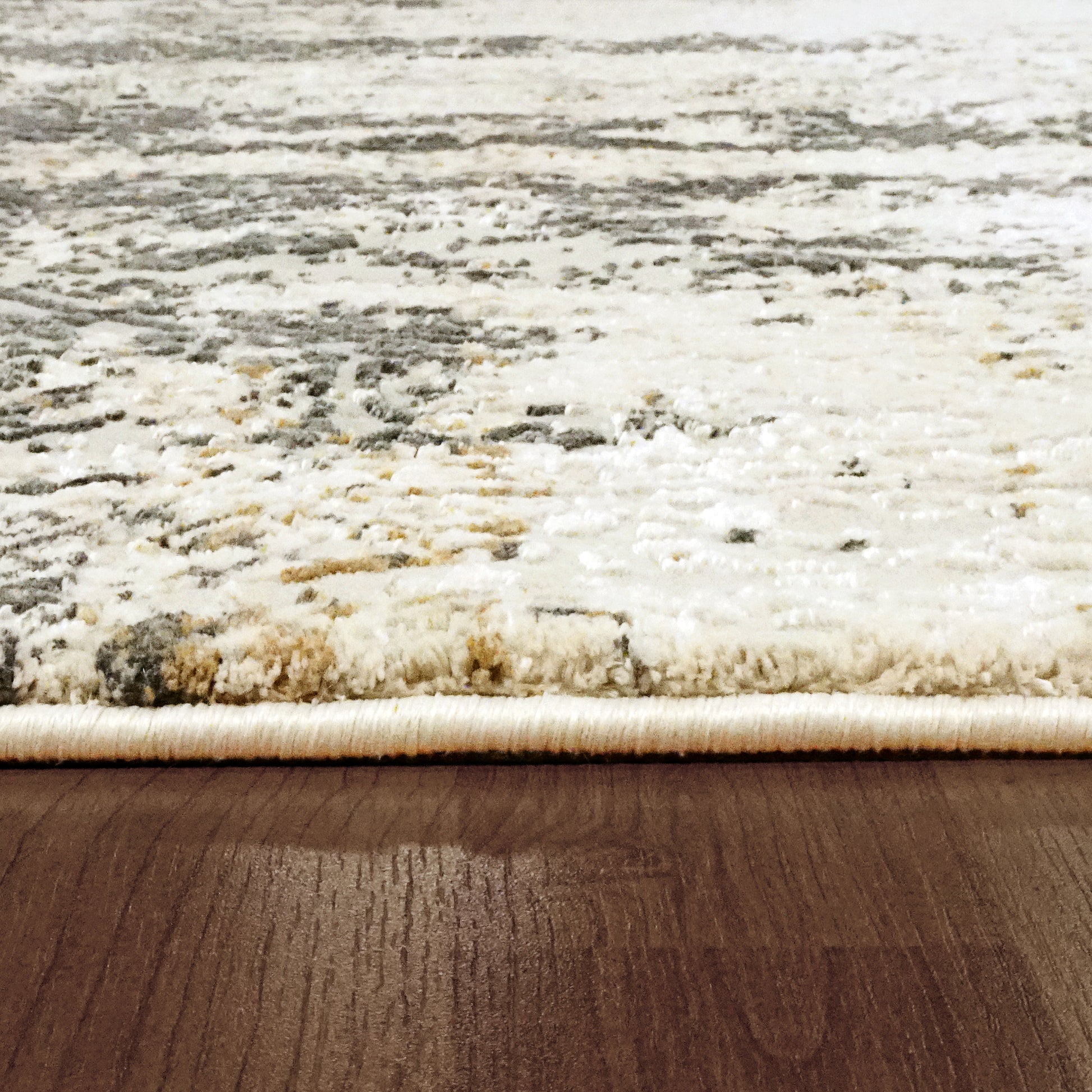 Dynamic Rugs Quartz  Ivory Grey  Transitional