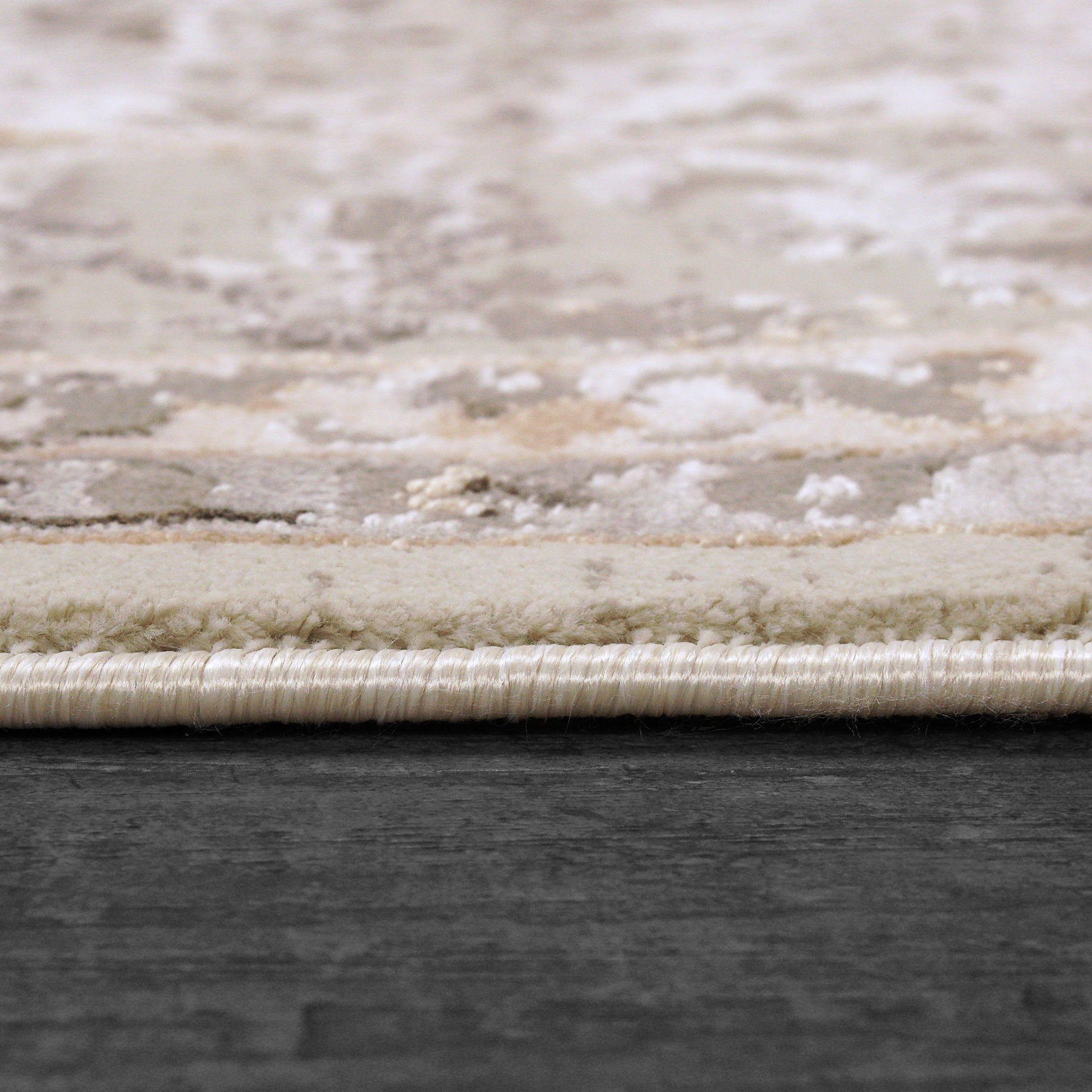 Dynamic Rugs Renaissance  Ivory Grey  Transitional