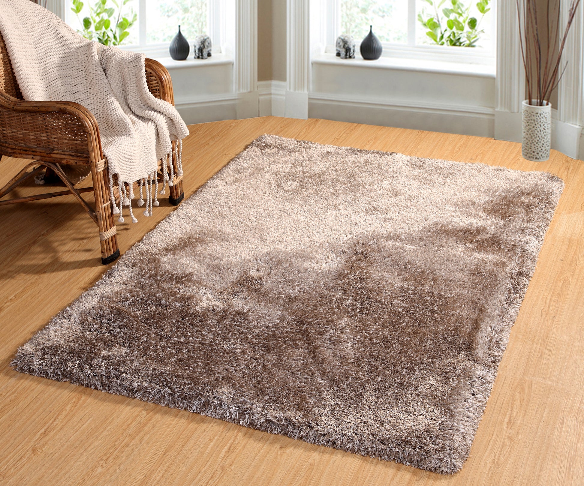 Dynamic Rugs Luxe  Stone  Solid
