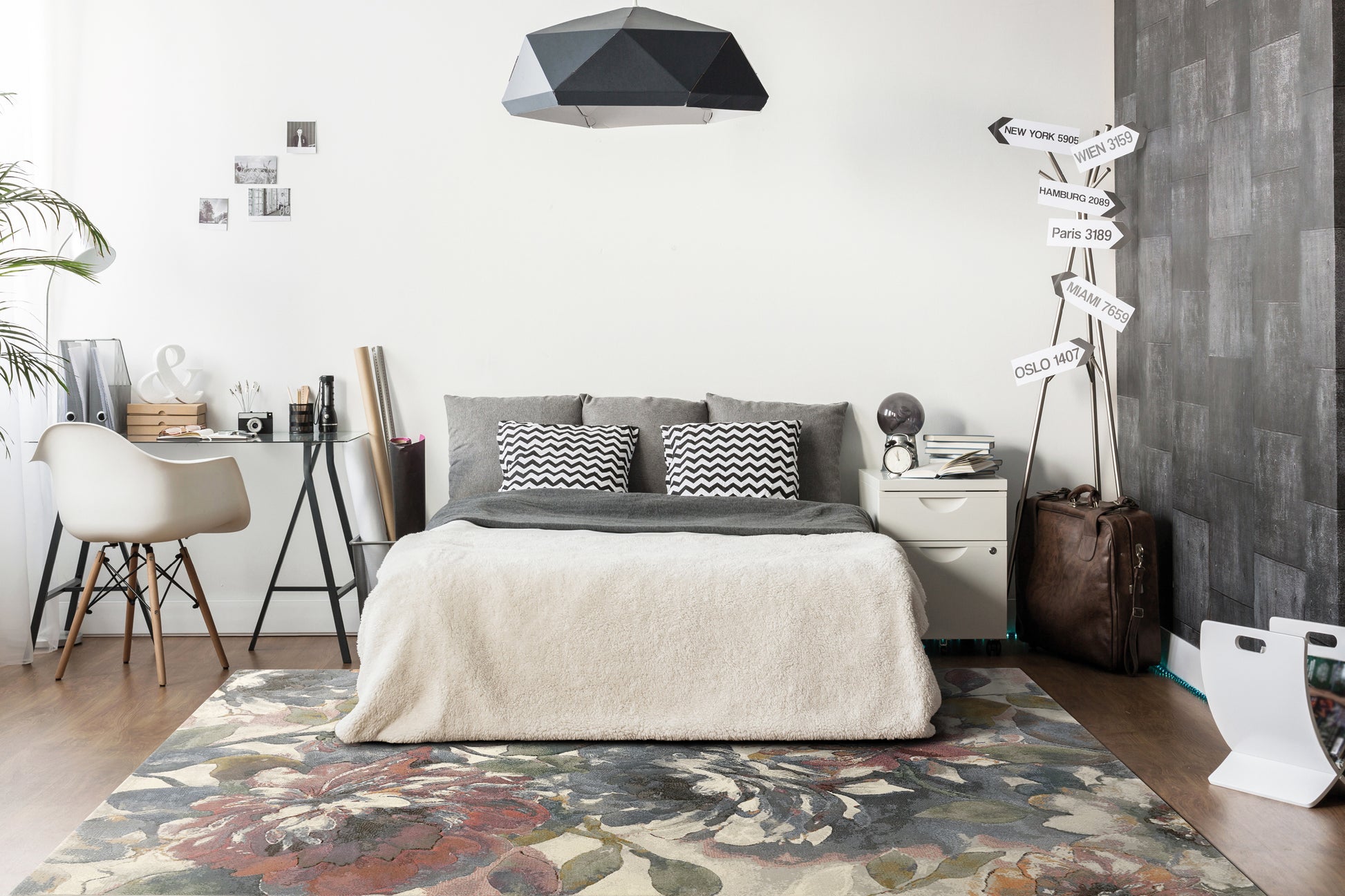 Dynamic Rugs Eclipse  Multi  Contemporary