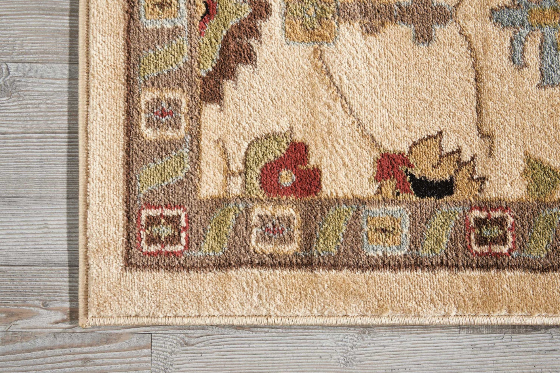 Nourison Home Delano  Ivory  Traditional