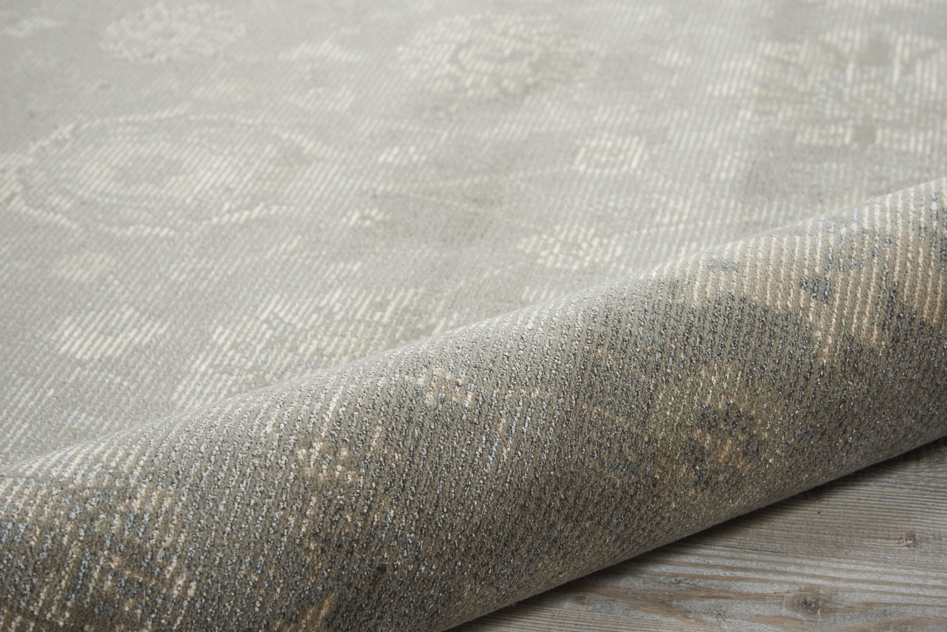 Nourison Home Luminance  Ironstone  Transitional