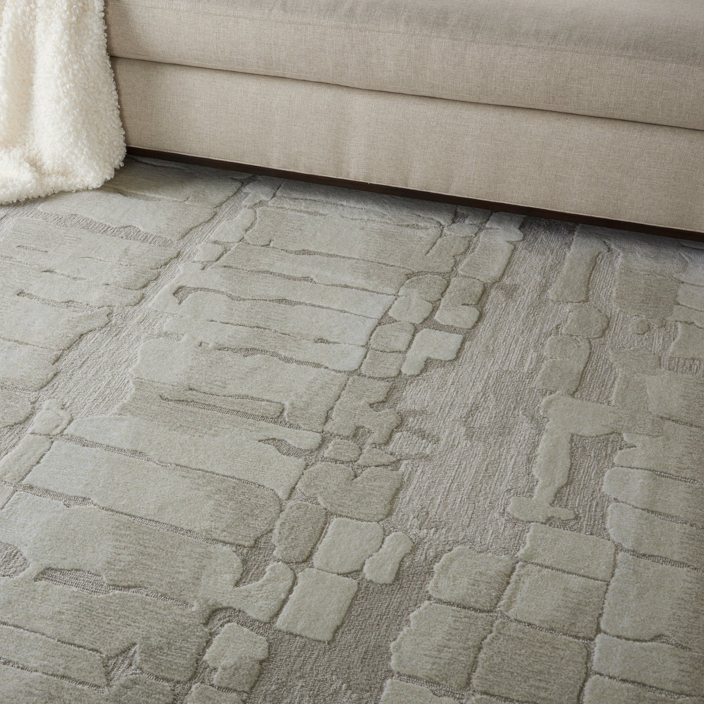 Nourison Home Symmetry  Ivory Beige  Contemporary