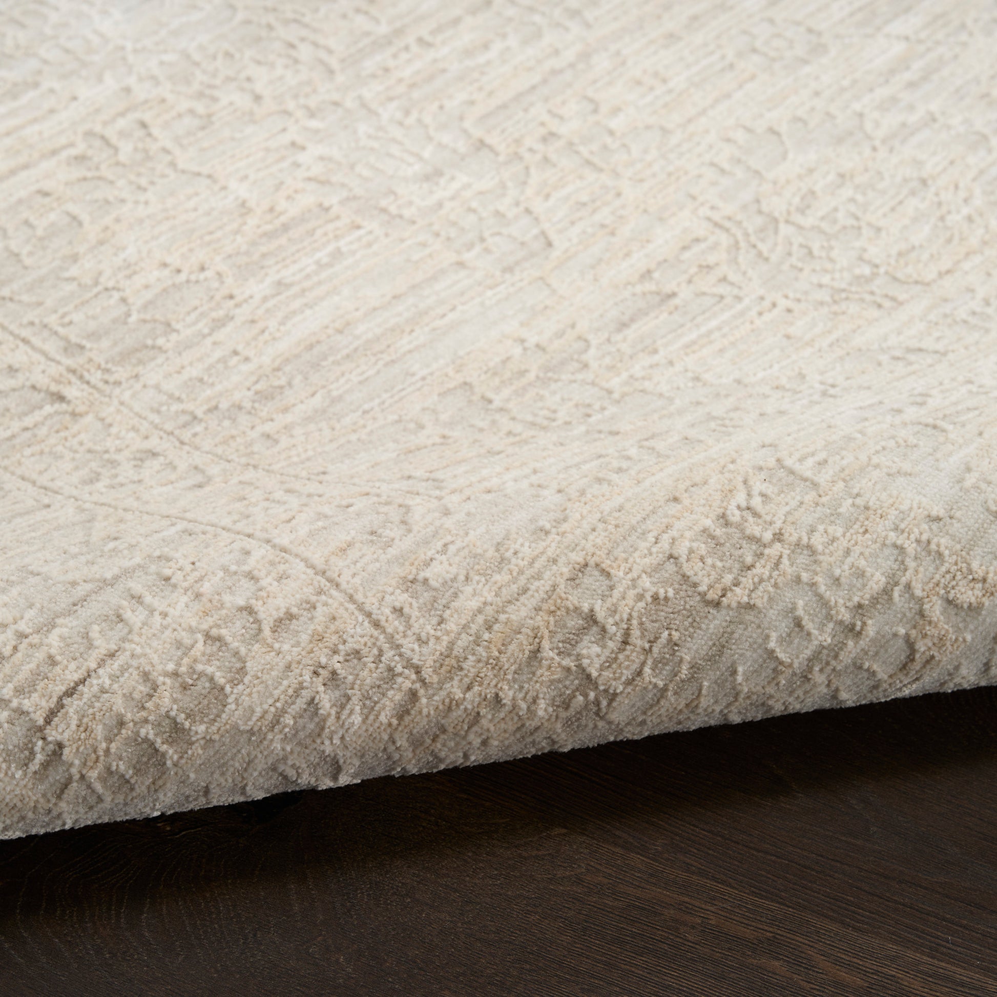 Nourison Home Shadows  Ivory Grey  Traditional