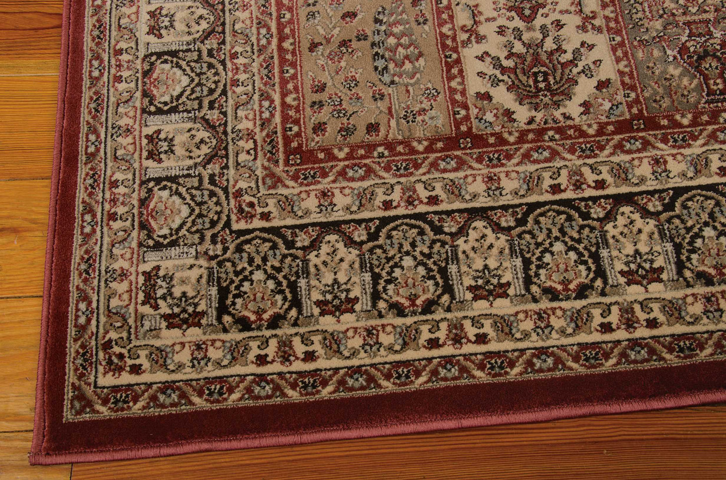 Nourison Home Ararat  Burgundy  Traditional