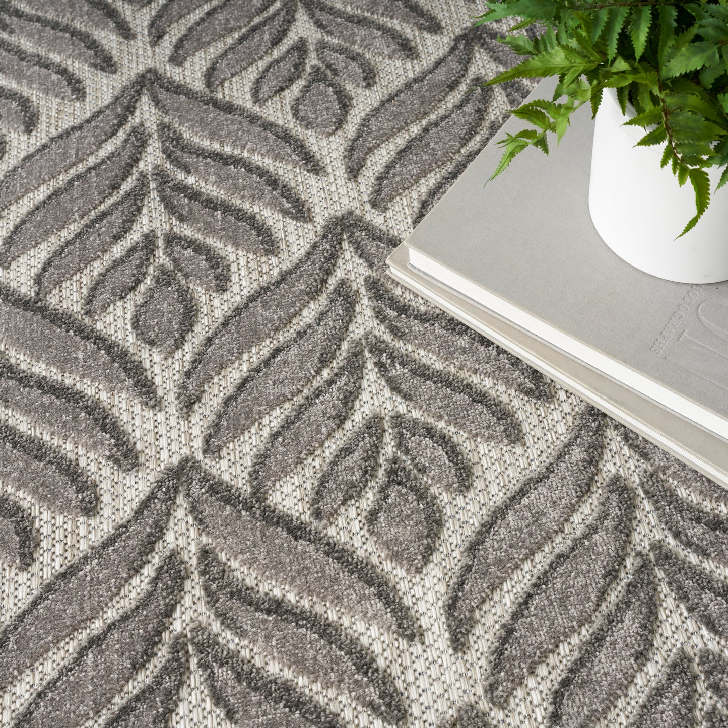 Nourison Home Aloha  Charcoal  Contemporary