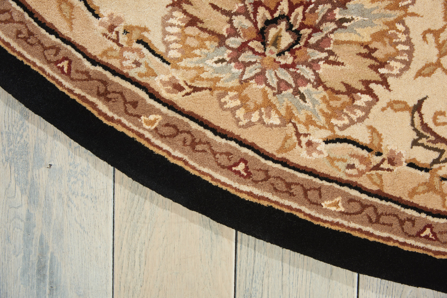 Nourison Home Nourison 2000  Black  Traditional