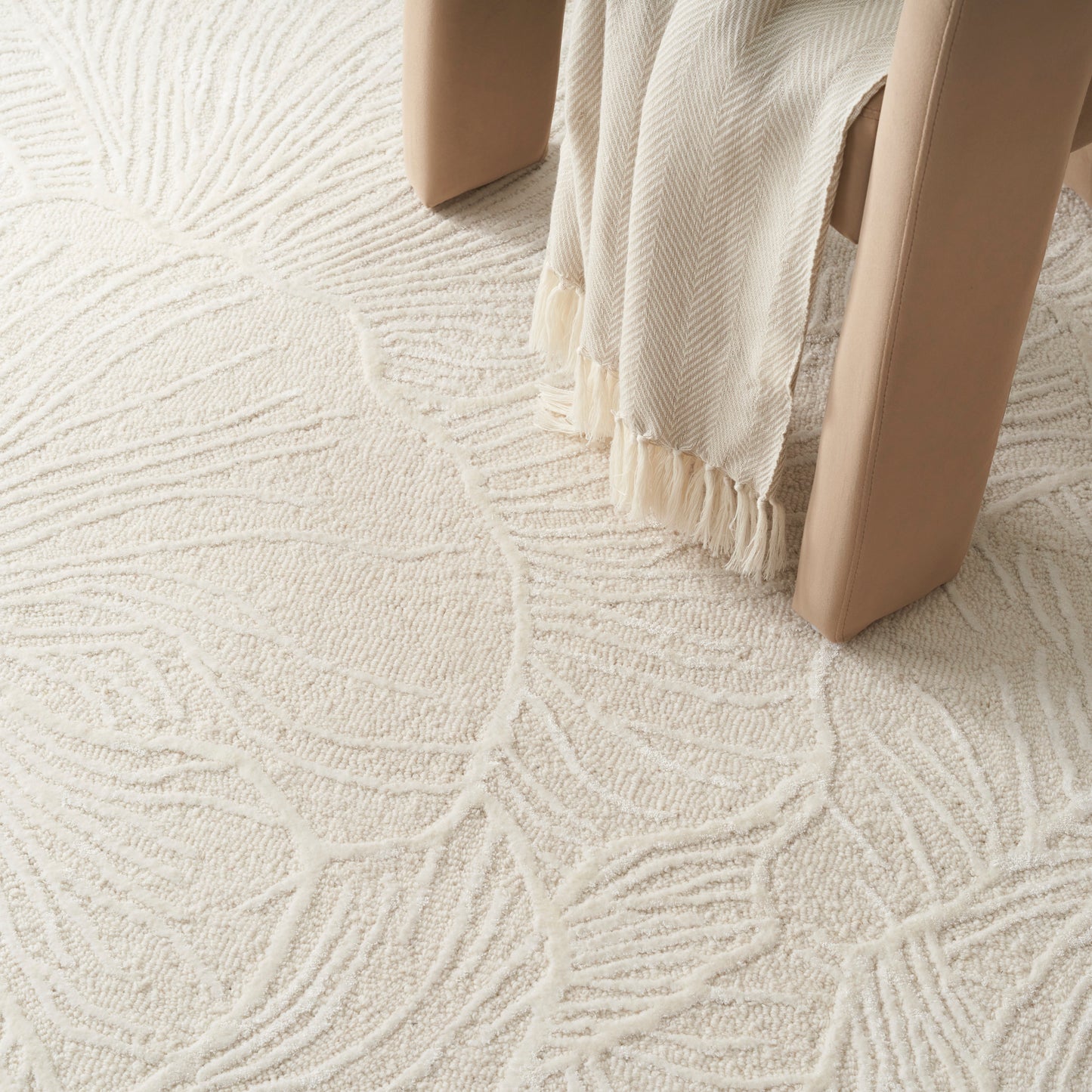 Nourison Home Avra  Ivory  Contemporary
