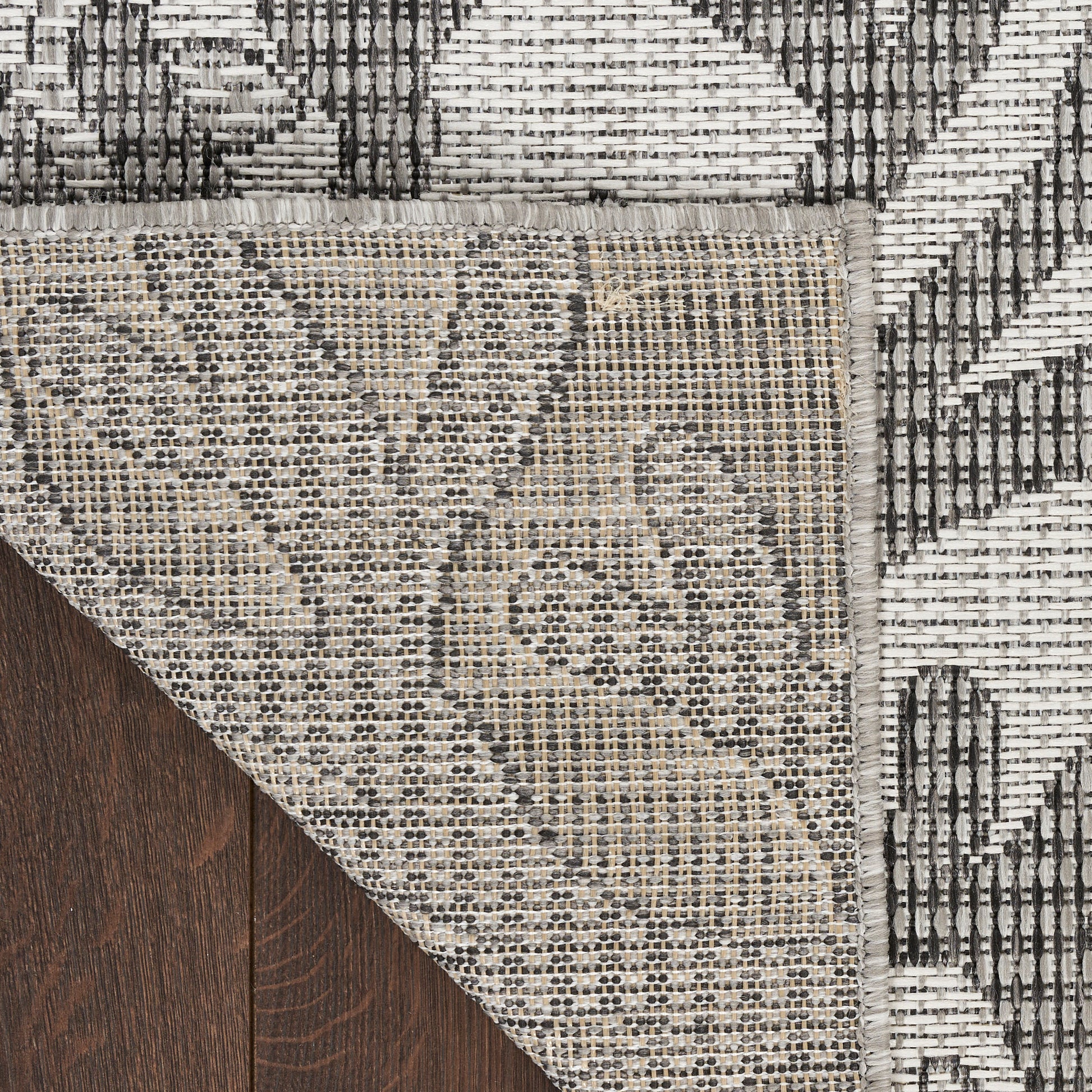 Nourison Home Garden Oasis  Grey  Contemporary