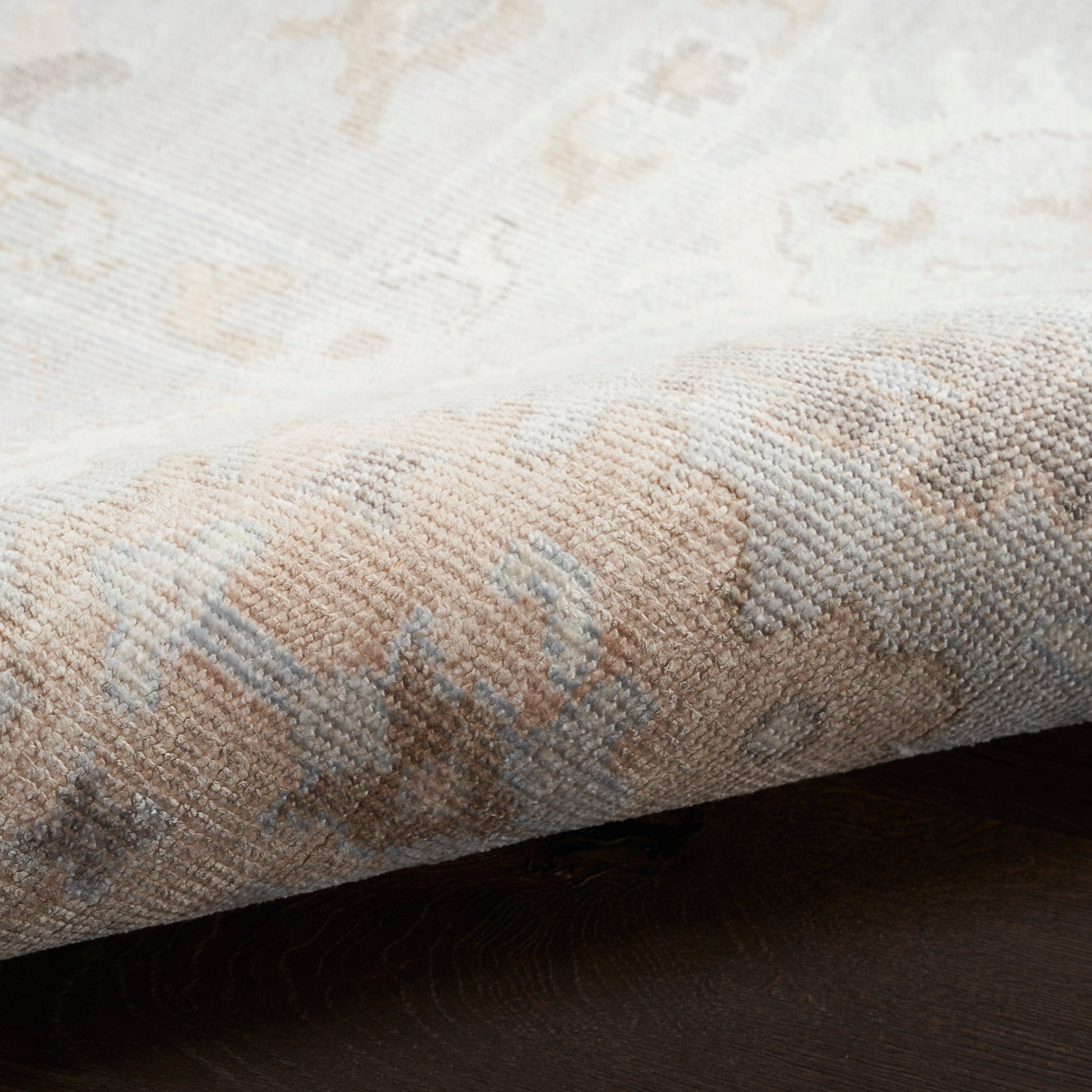 Nourison Home Aldora  Silver Blue  Traditional