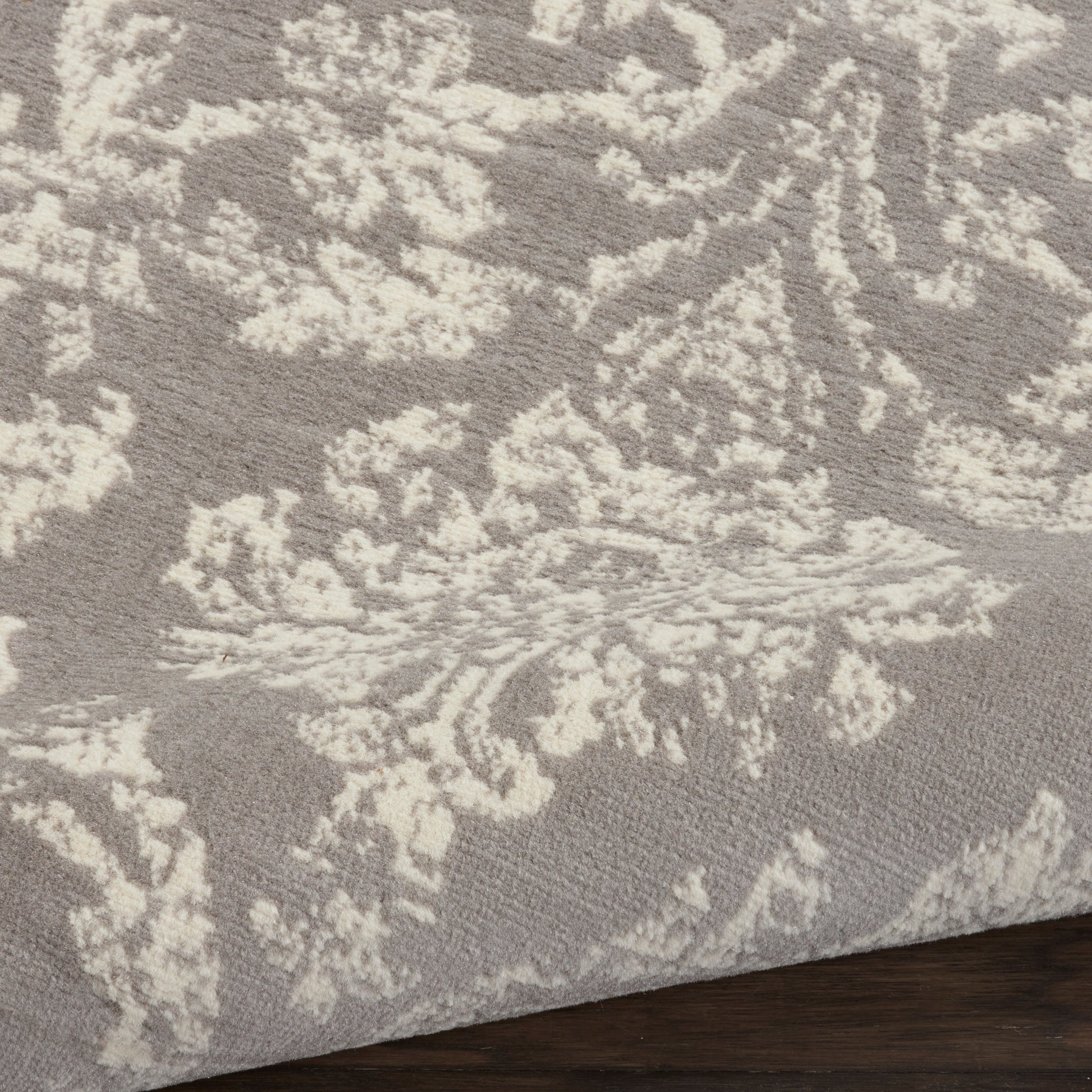 Nourison Home Jubilant  Grey  Transitional