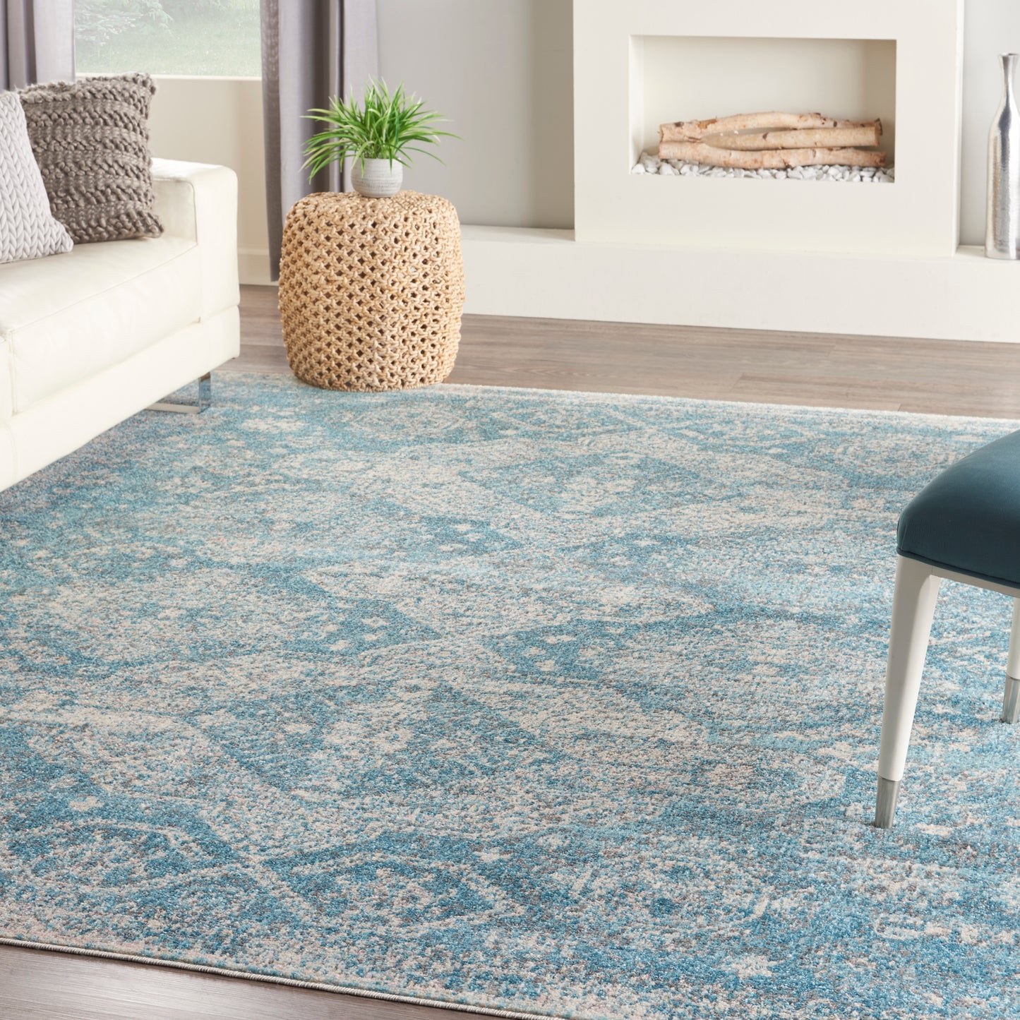 Nourison Home Tranquil  Lt.Blue Ivory  Traditional