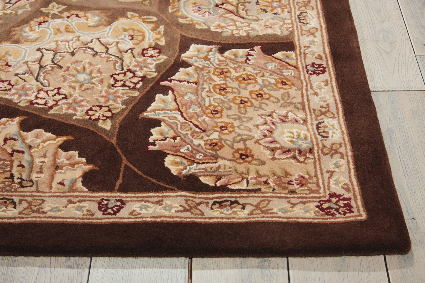 Nourison Home Nourison 2000  Brown  Traditional