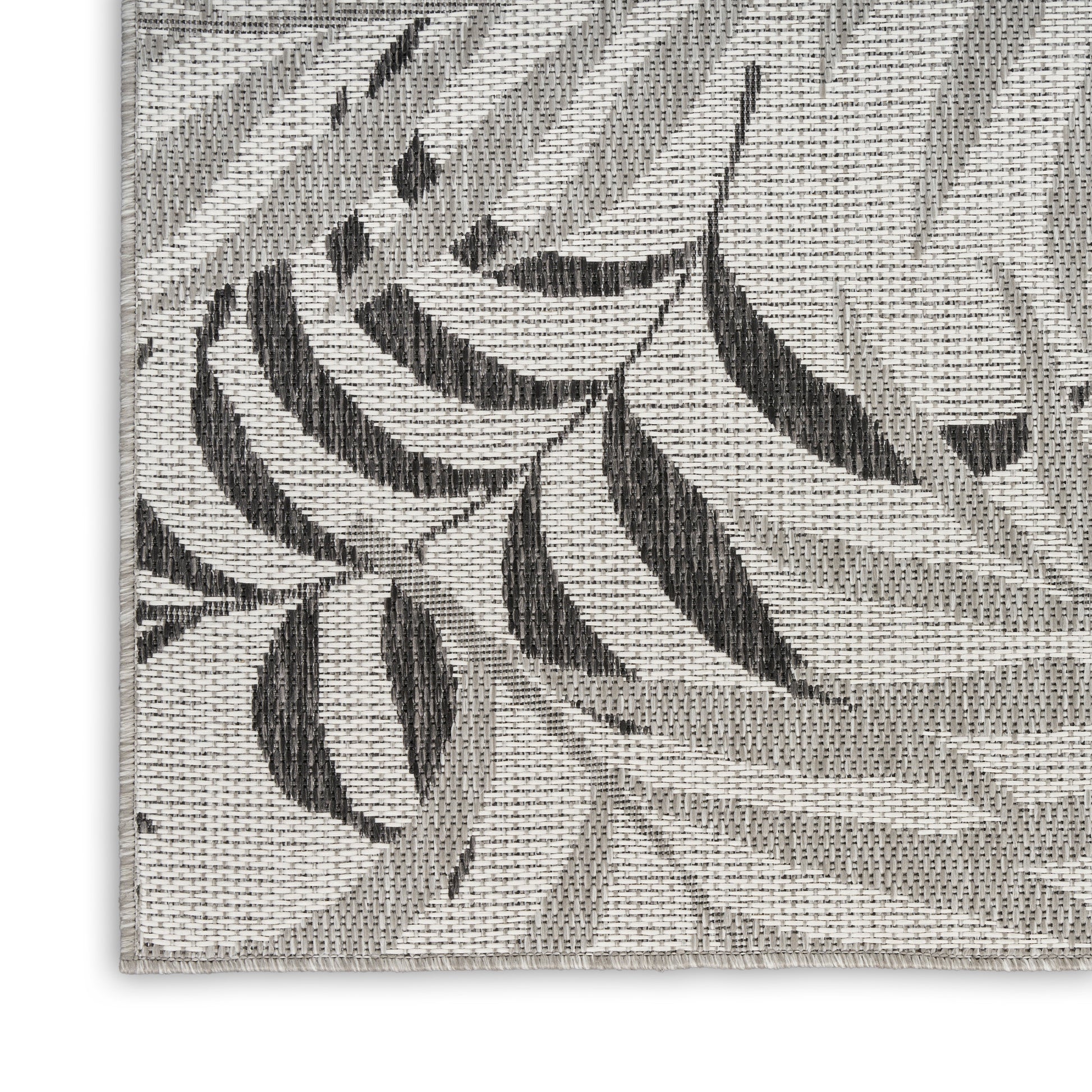 Nourison Home Garden Oasis  Grey  Contemporary
