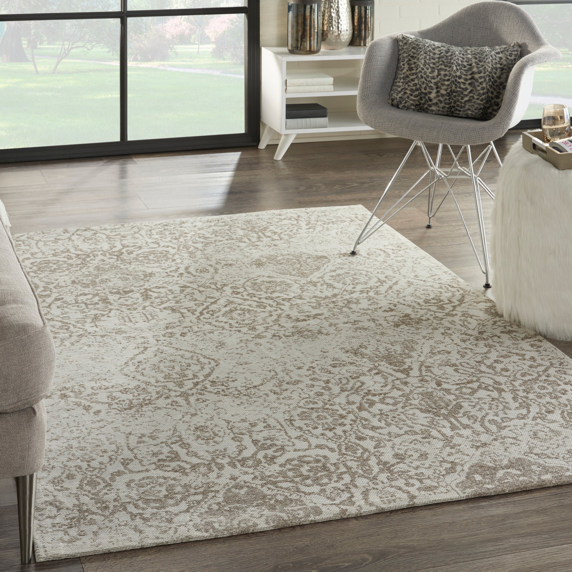 Nourison Home Damask  Ivory  Transitional