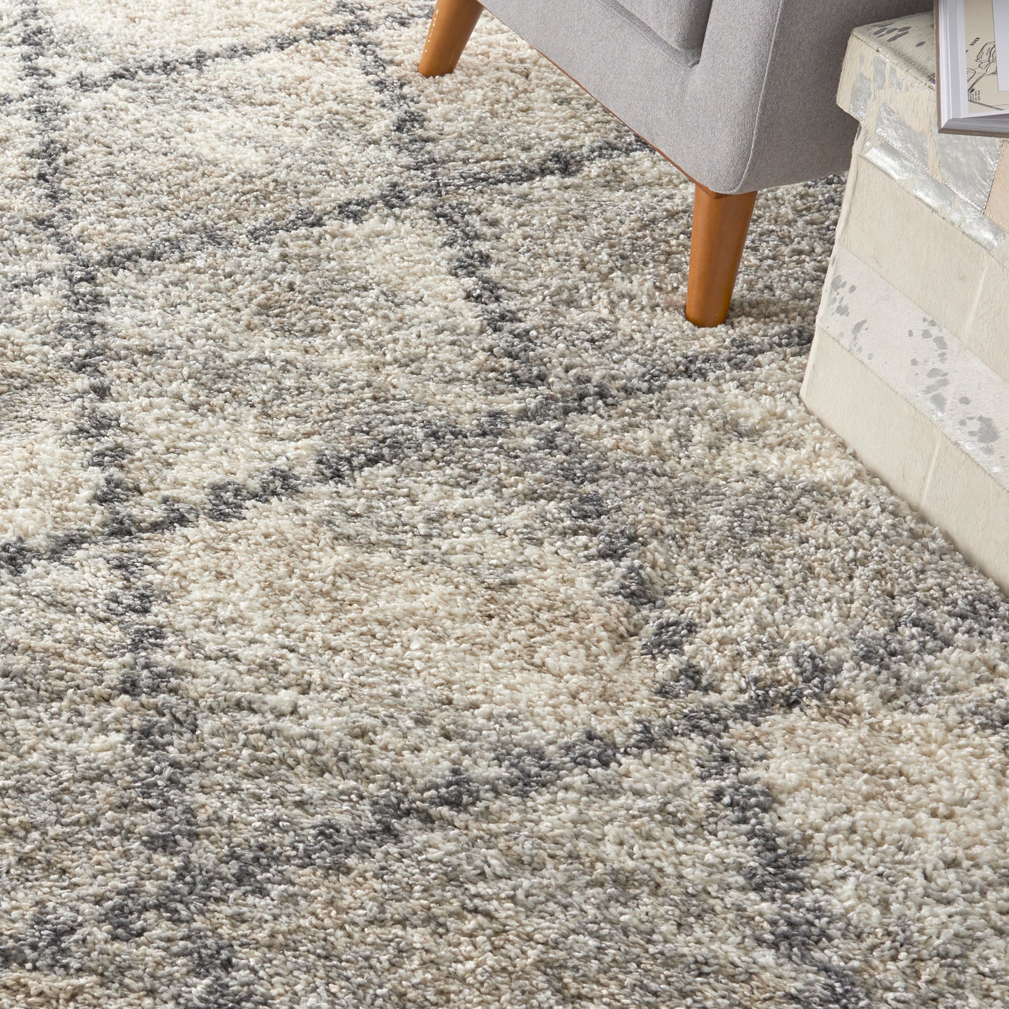 Nourison Home Oslo Shag  Ivory Grey  Contemporary