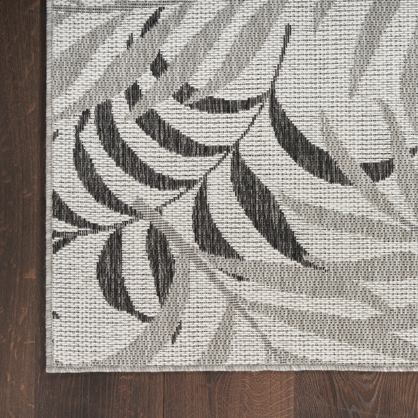 Nourison Home Garden Oasis  Grey  Contemporary
