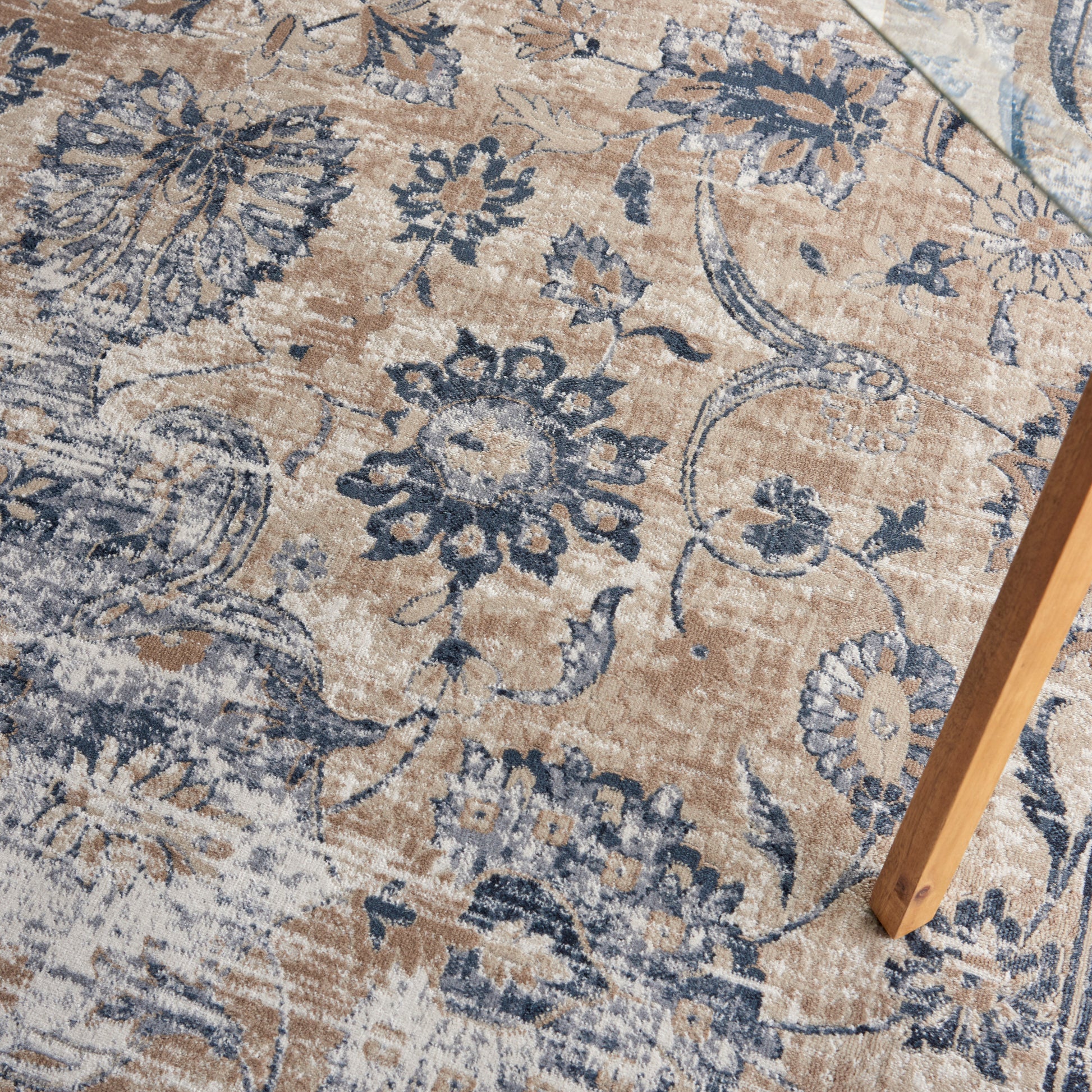 Nourison Home Malta  Blue Ivory  Traditional