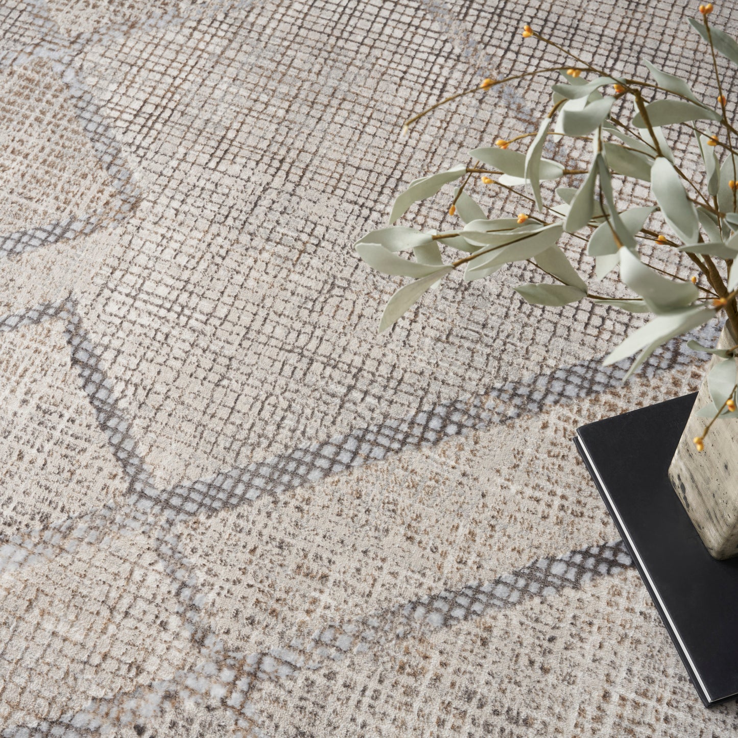 Nourison Home Sparkle  Grey  Contemporary