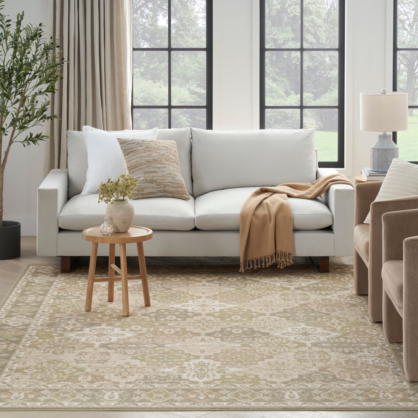 Nourison Home Grafix  Green  Traditional