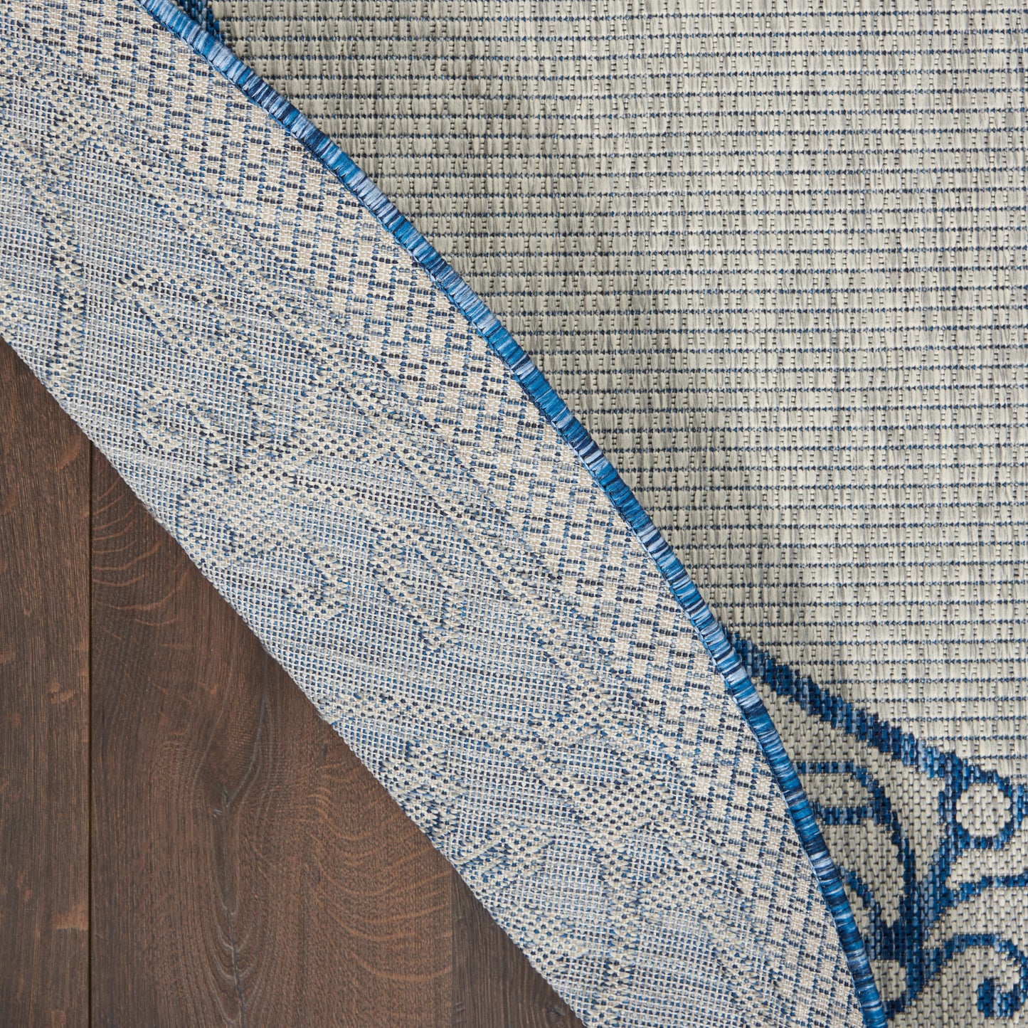 Nourison Home Country Side  Ivory Blue  Transitional