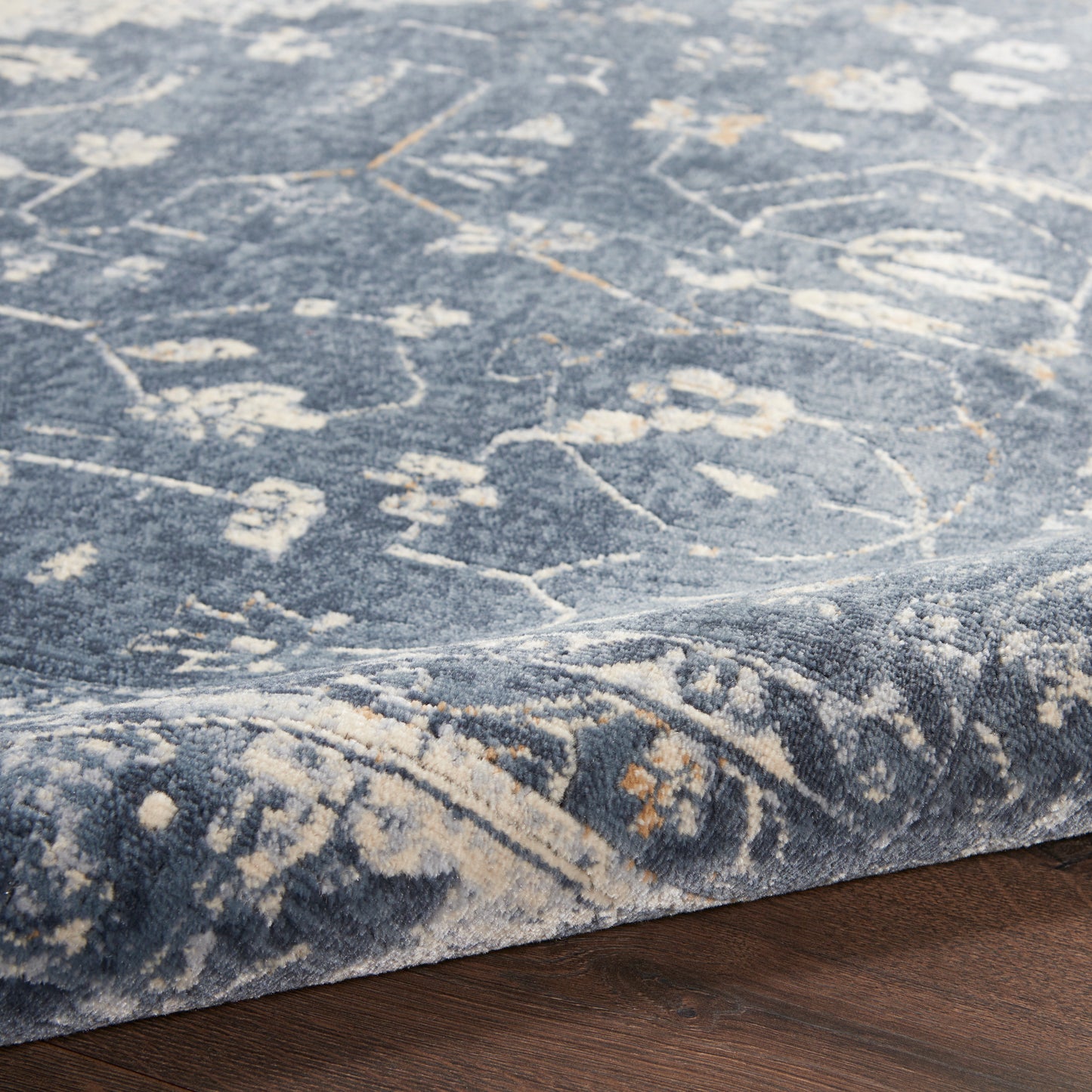 Nourison Home Malta  Navy  Traditional