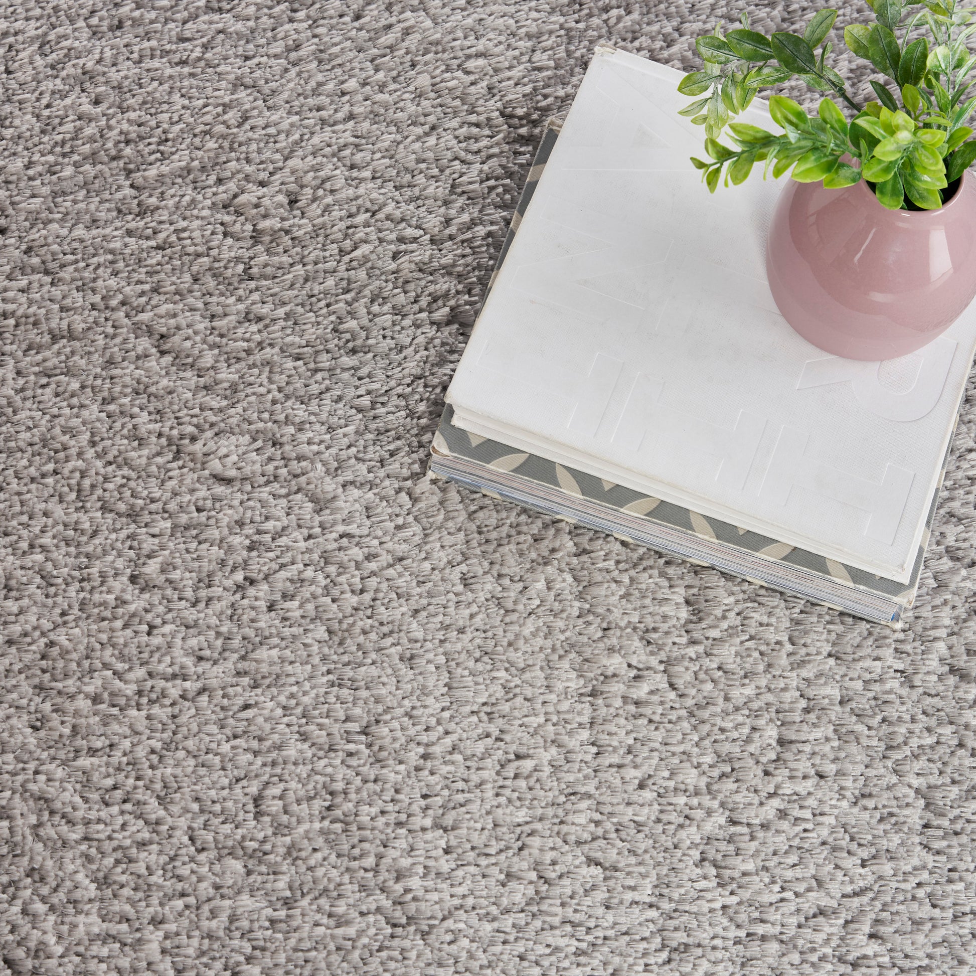 Nourison Home Dreamy Shag  Silver  Contemporary