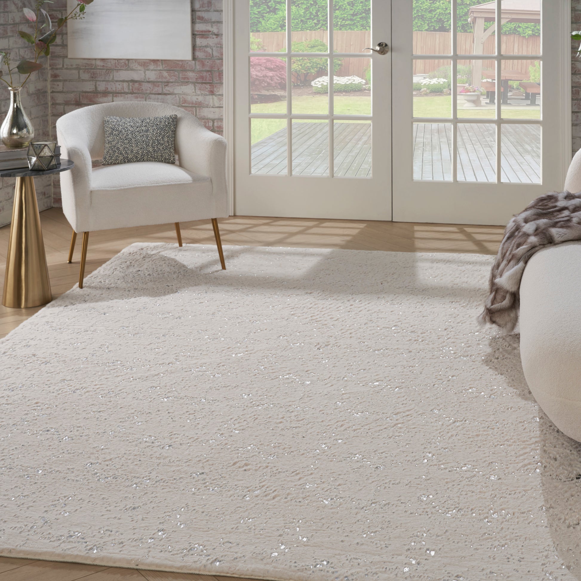 Nourison Home Cozy Shimmer  Ivory Silver  Contemporary