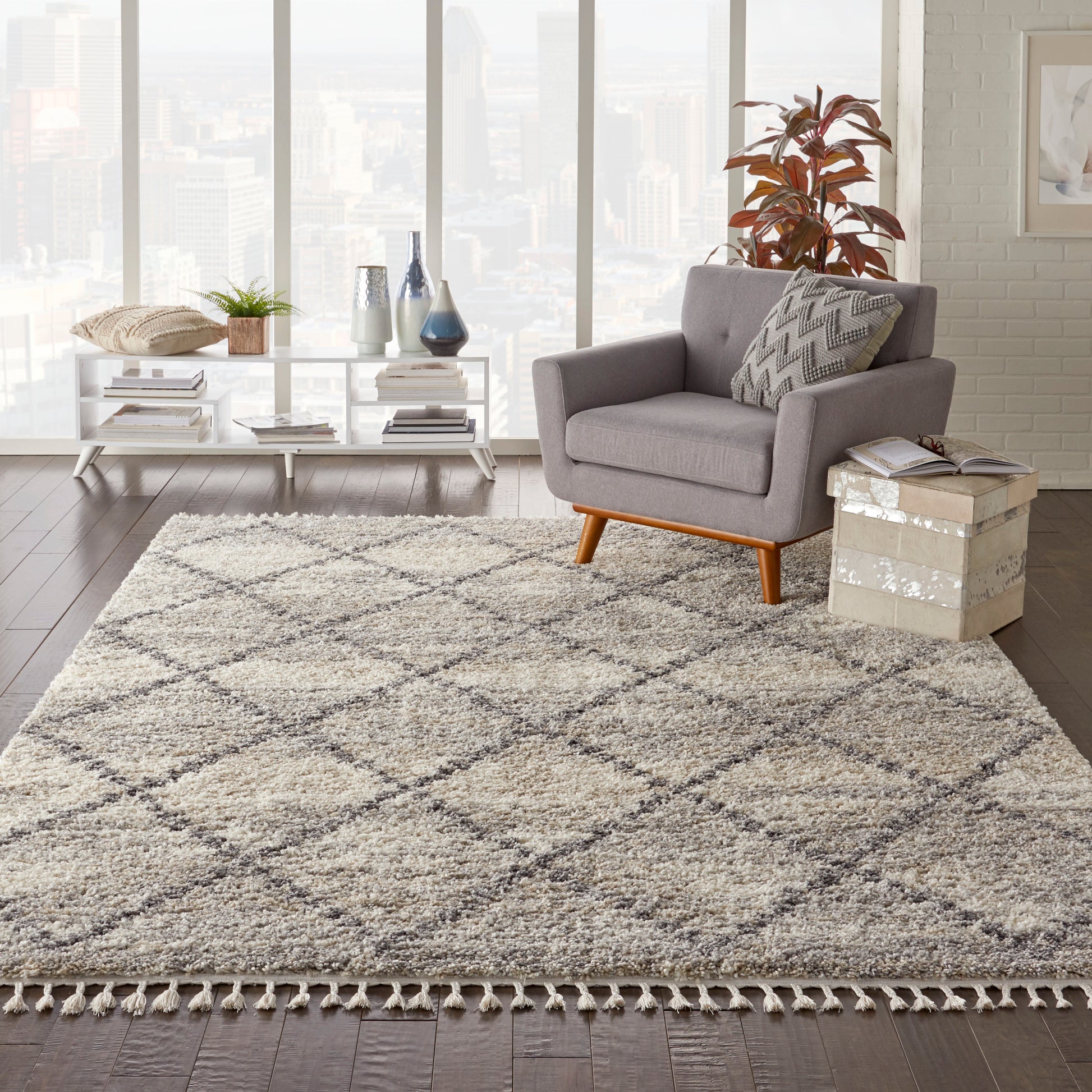 Nourison Home Oslo Shag  Ivory Grey  Contemporary