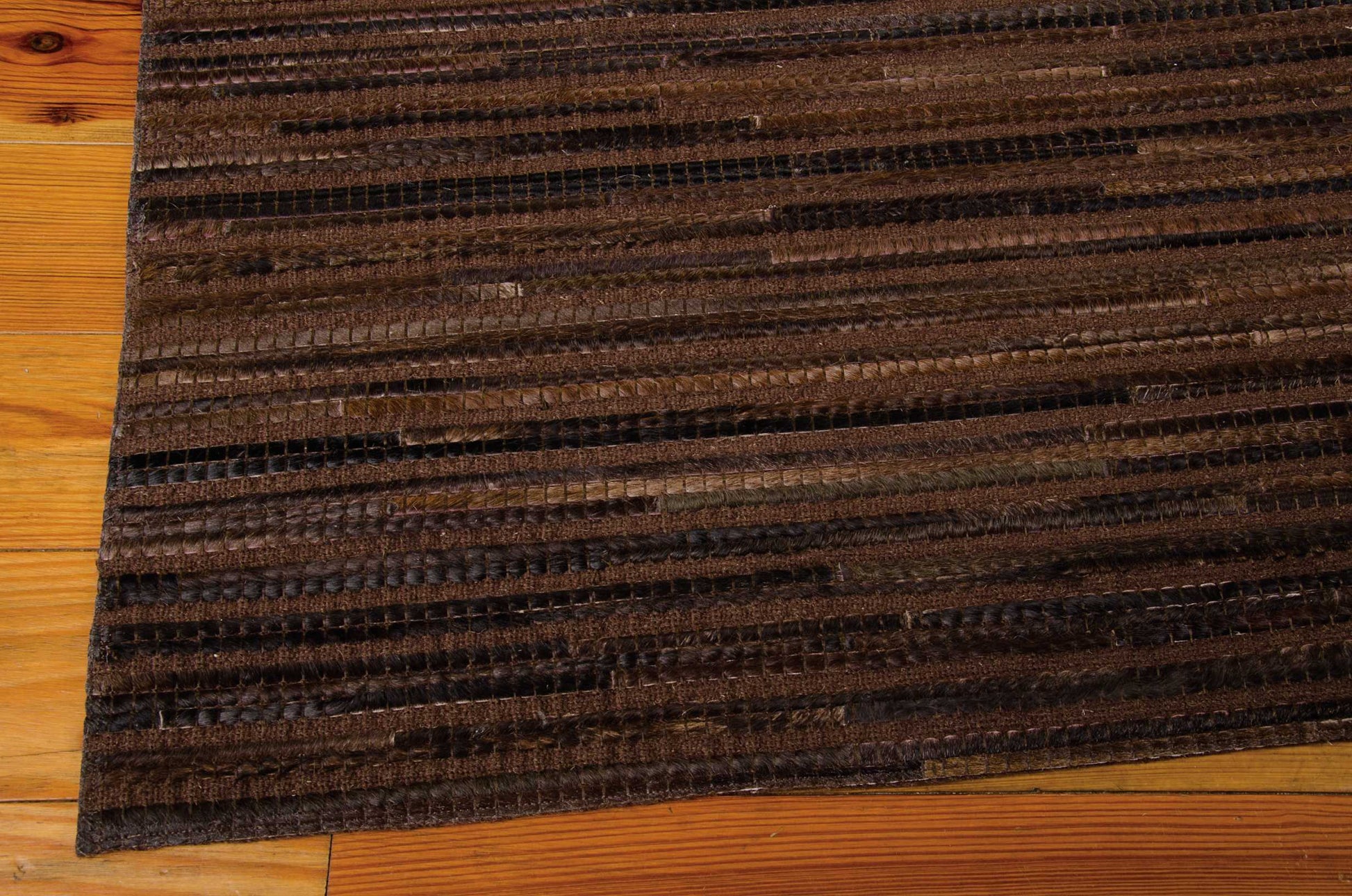 Nourison Home Capelle  Espresso  Contemporary