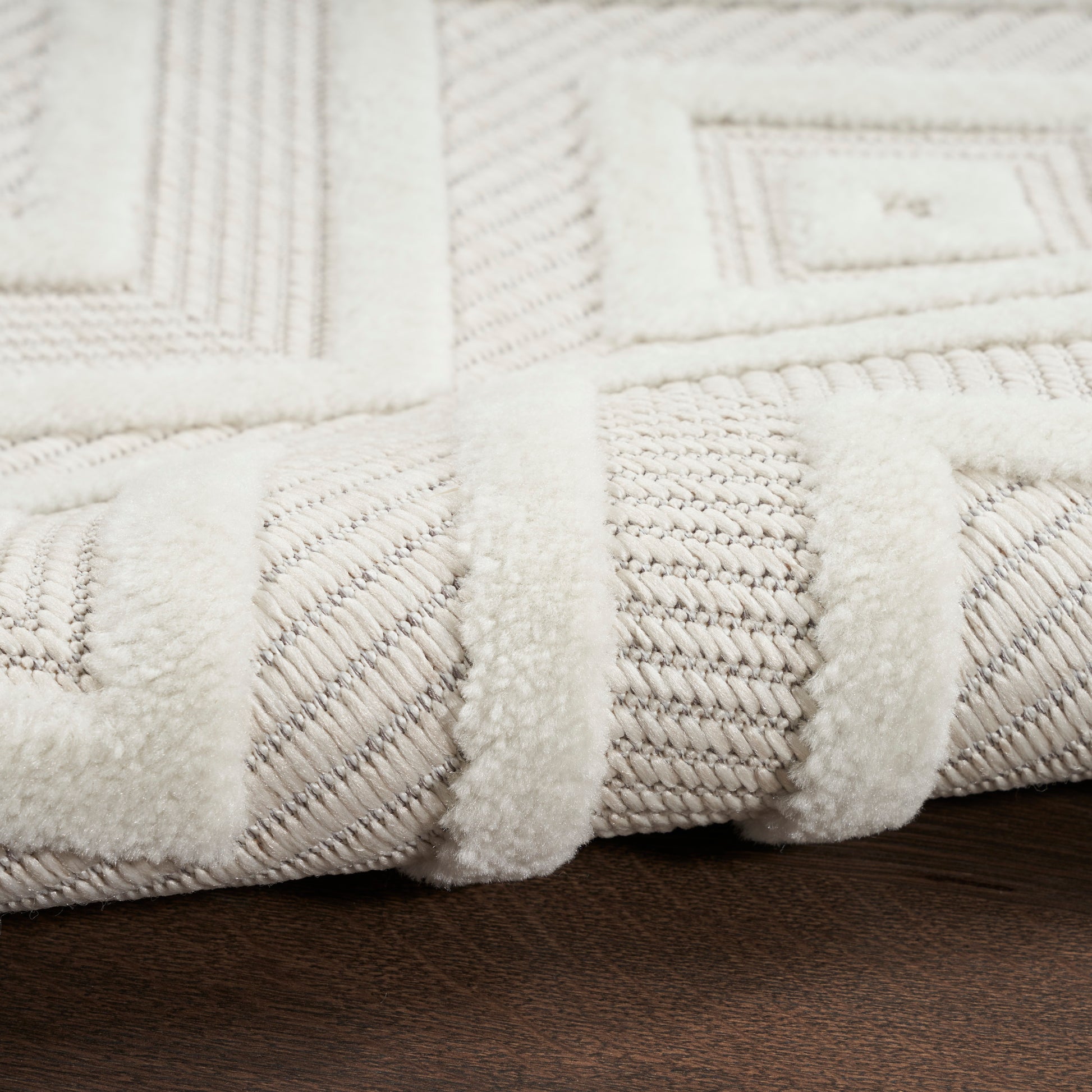 Nourison Home Versatile  Ivory White  Contemporary