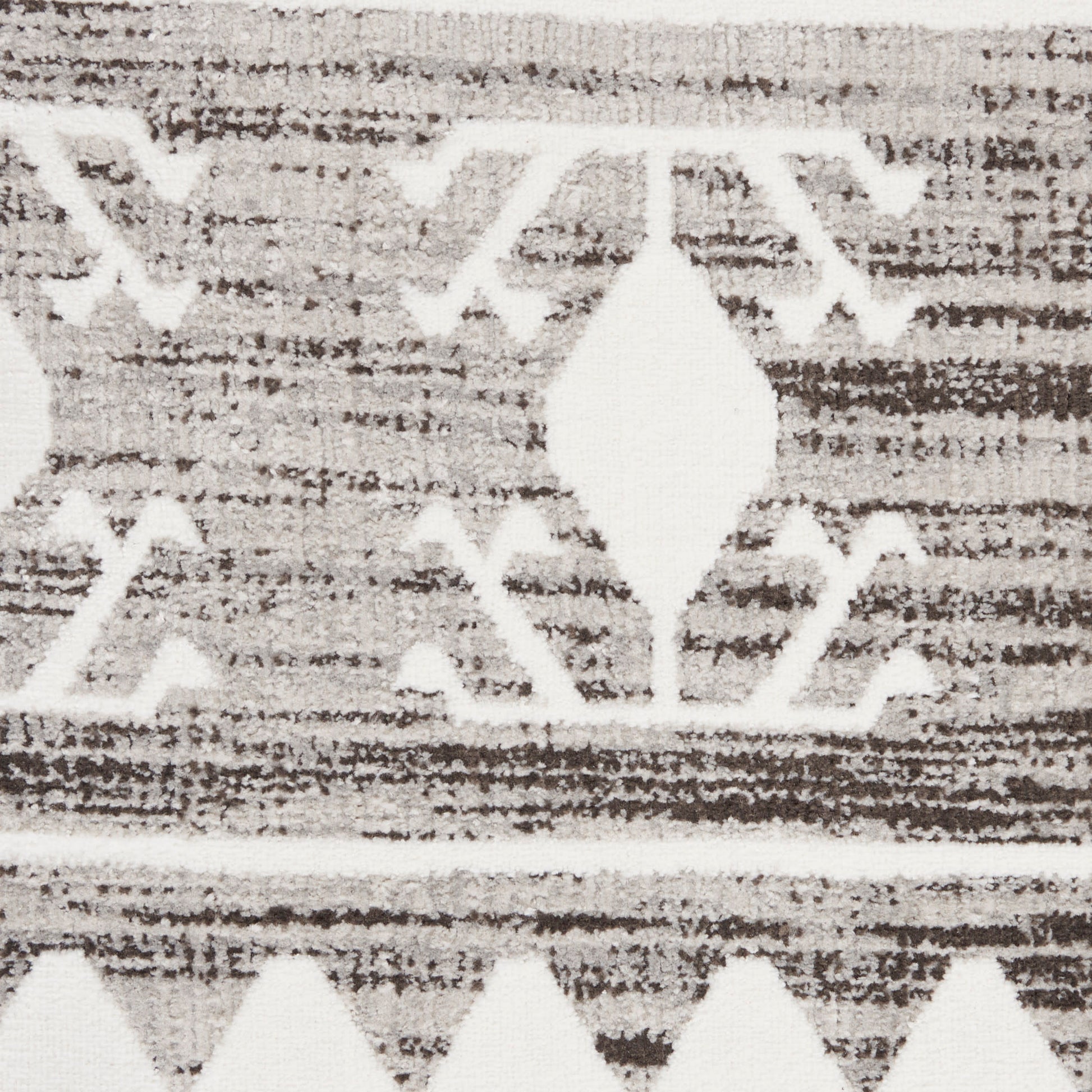 Nourison Home Asilah  Grey Ivory  Contemporary