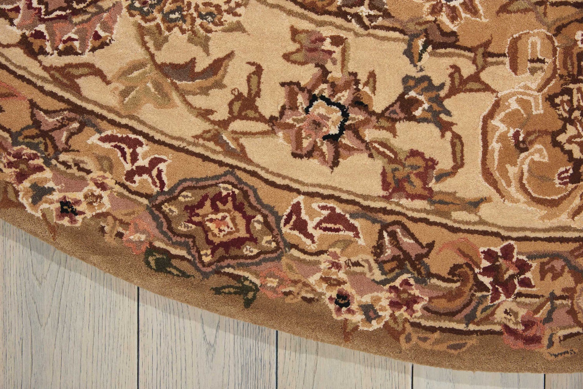 Nourison Home Nourison 2000  Olive  Traditional