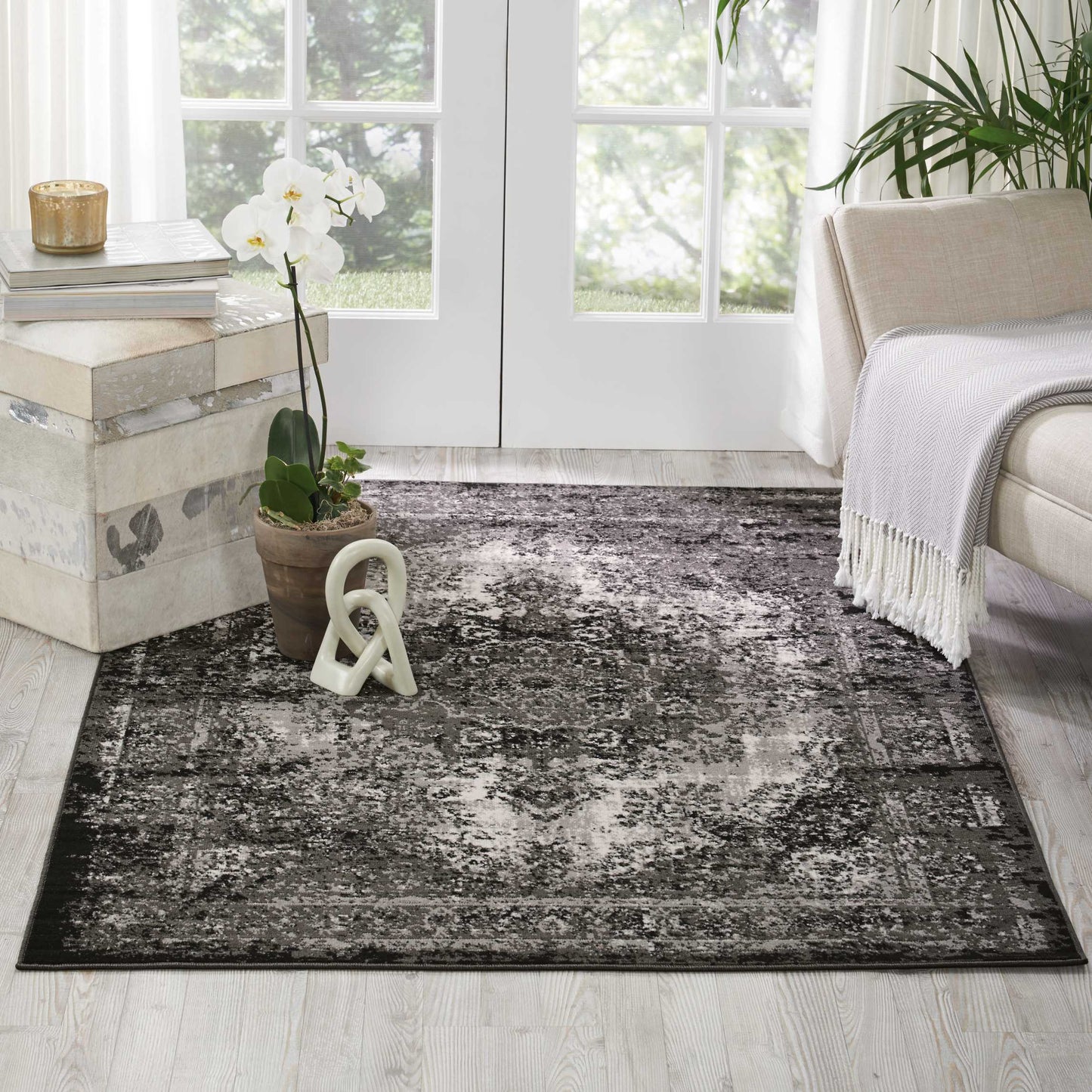 Nourison Home Aria  Charcoal  Traditional