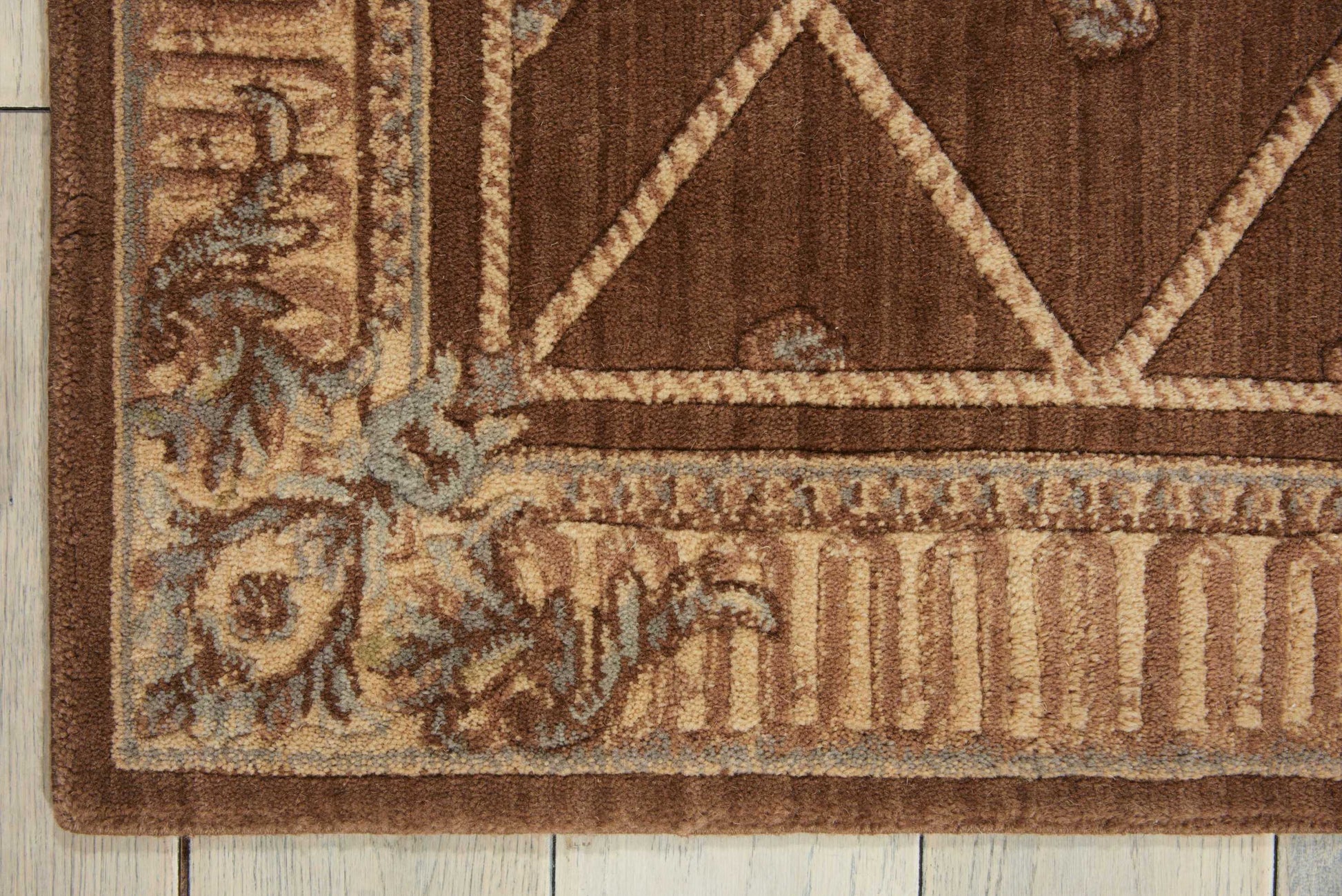 Nourison Home Ashton House  Mink  Traditional