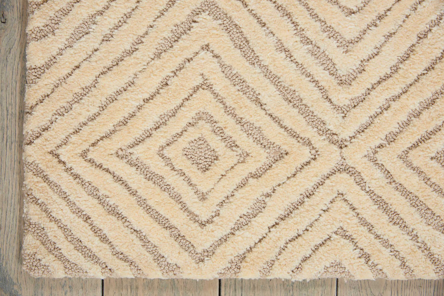Nourison Home Deco Mod  Taupe Ivory  Transitional