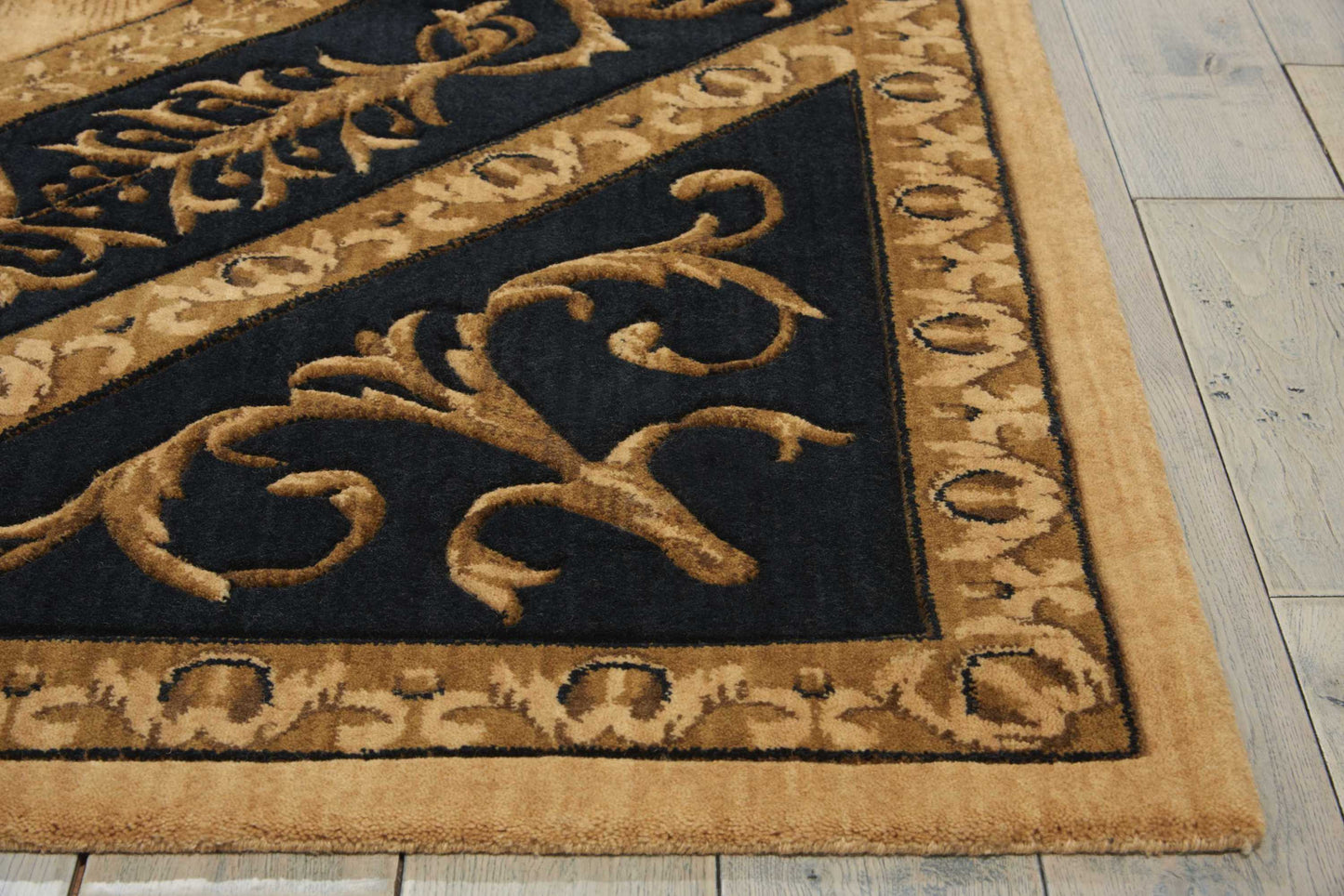 Nourison Home Vallencierre  Beige Black  Traditional