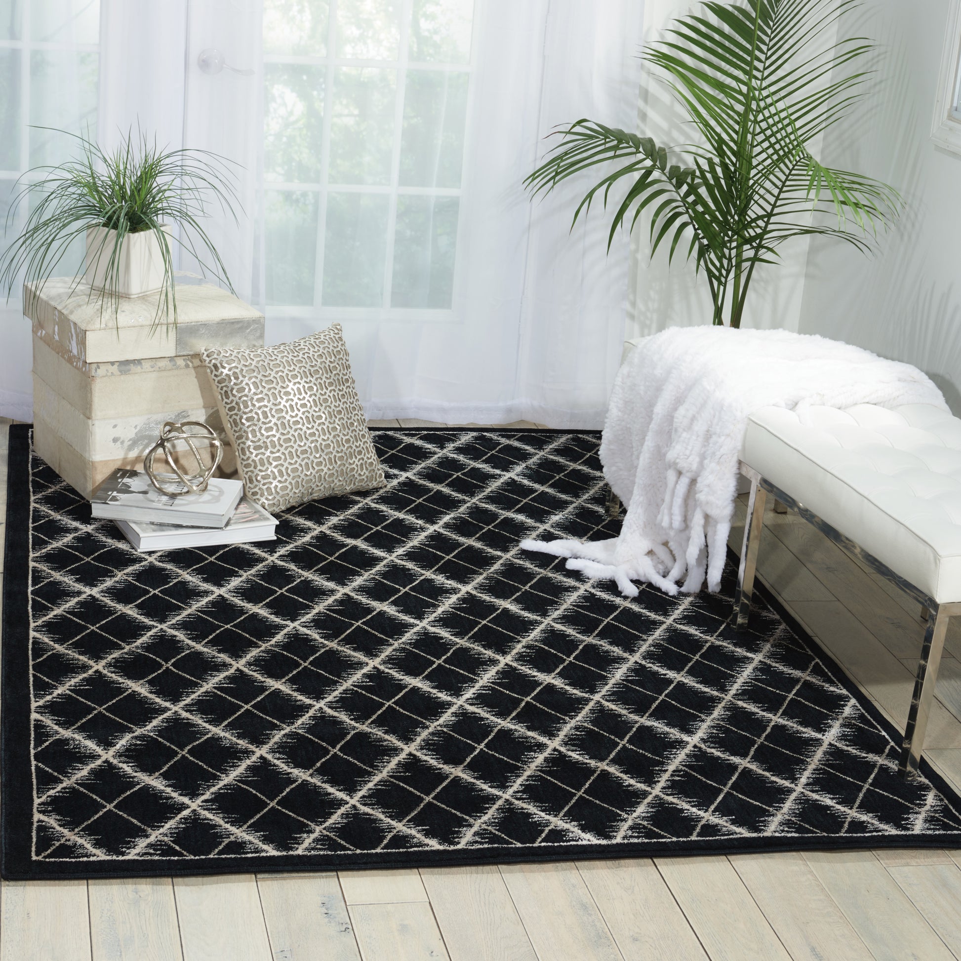Nourison Home Tranquility  Black  Transitional