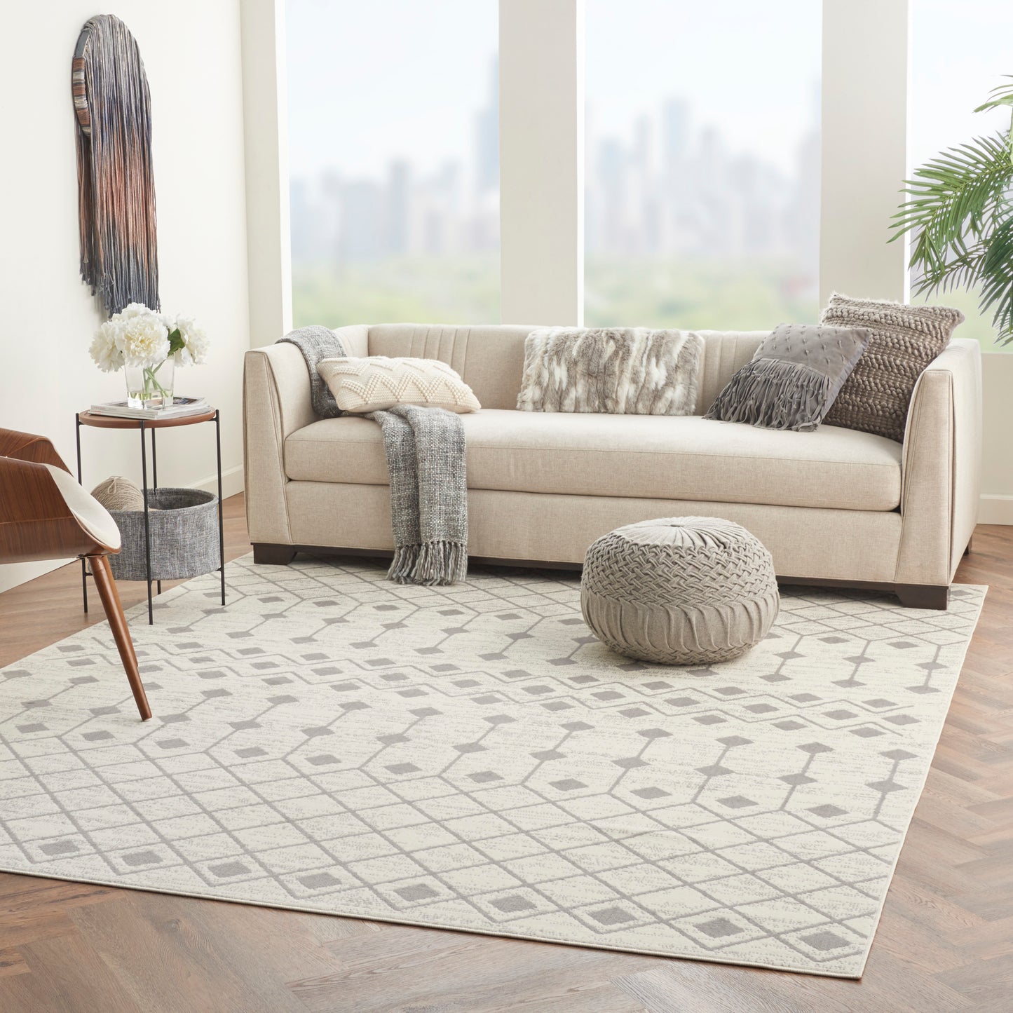 Nourison Home Grafix  Ivory Grey  Transitional
