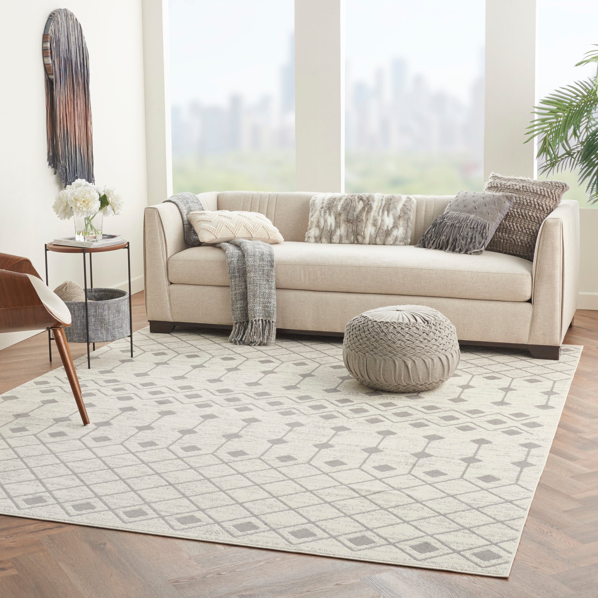Nourison Home Grafix  Ivory Grey  Transitional